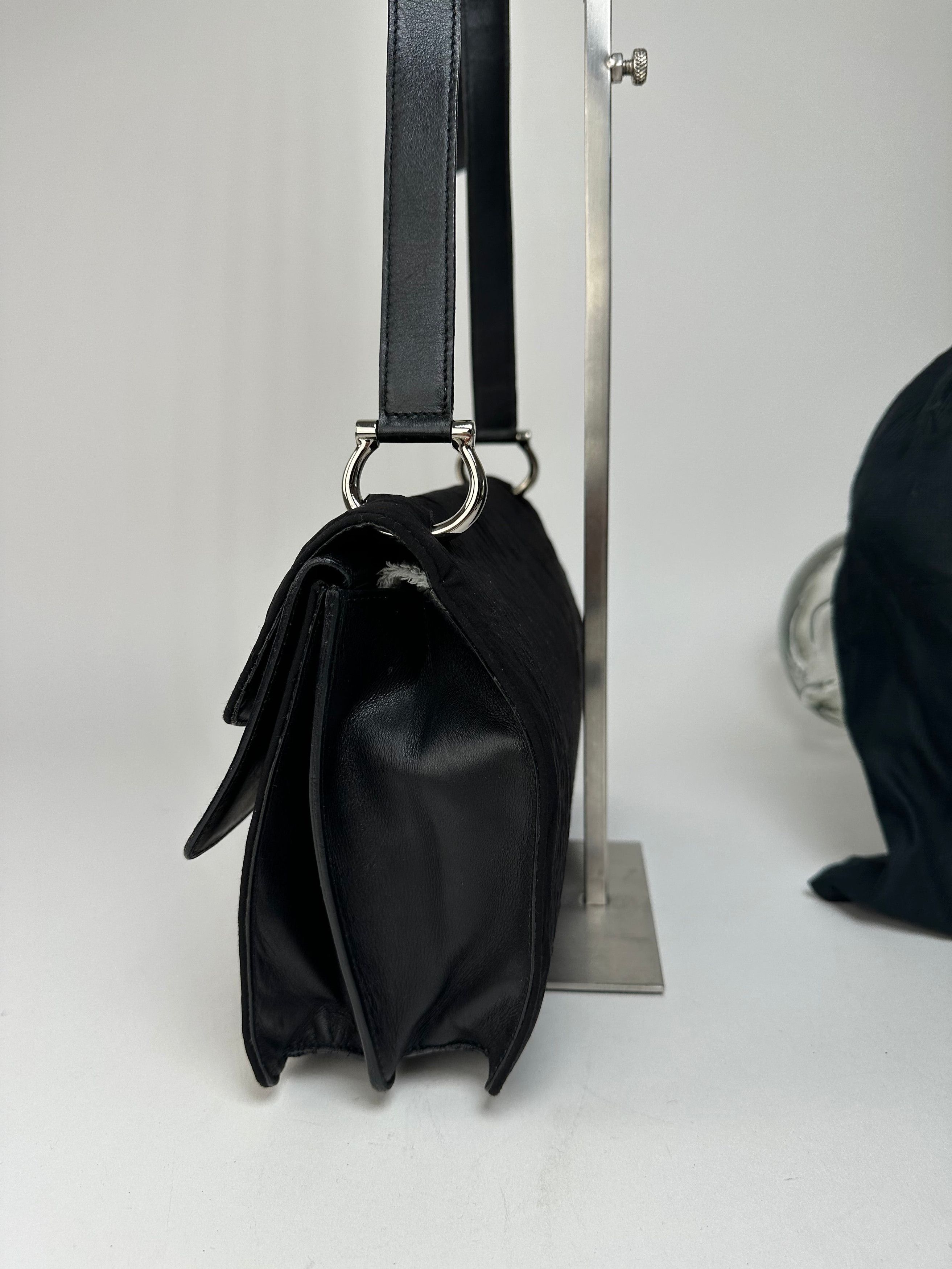 Celine Vintage Paris Flap Polyester Leather Shoulder Bag Black Size ONE SIZE - 9 Thumbnail