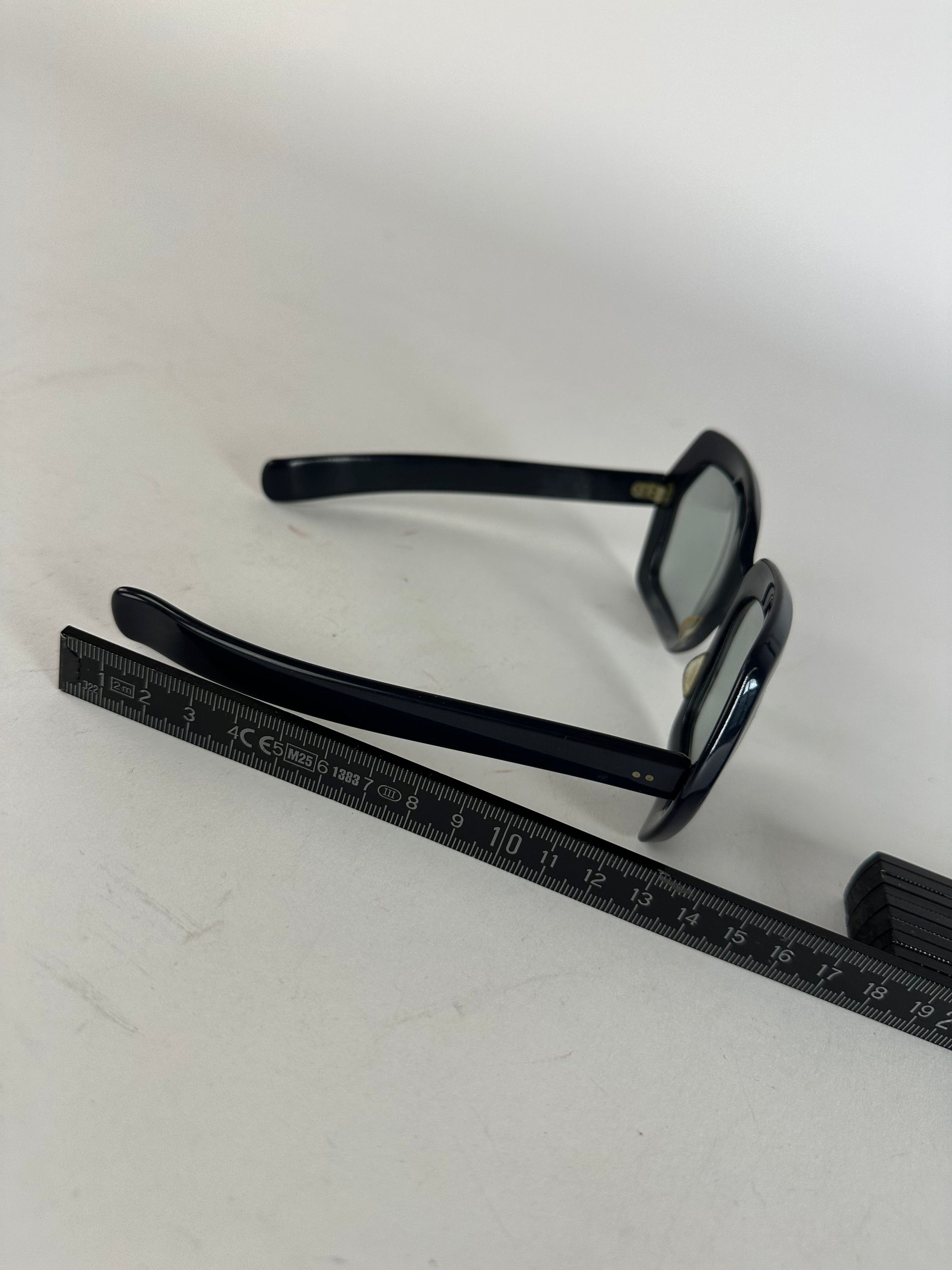 Givenchy Vintage Oberd Sunglasses Black Blue Size ONE SIZE - 8 Thumbnail