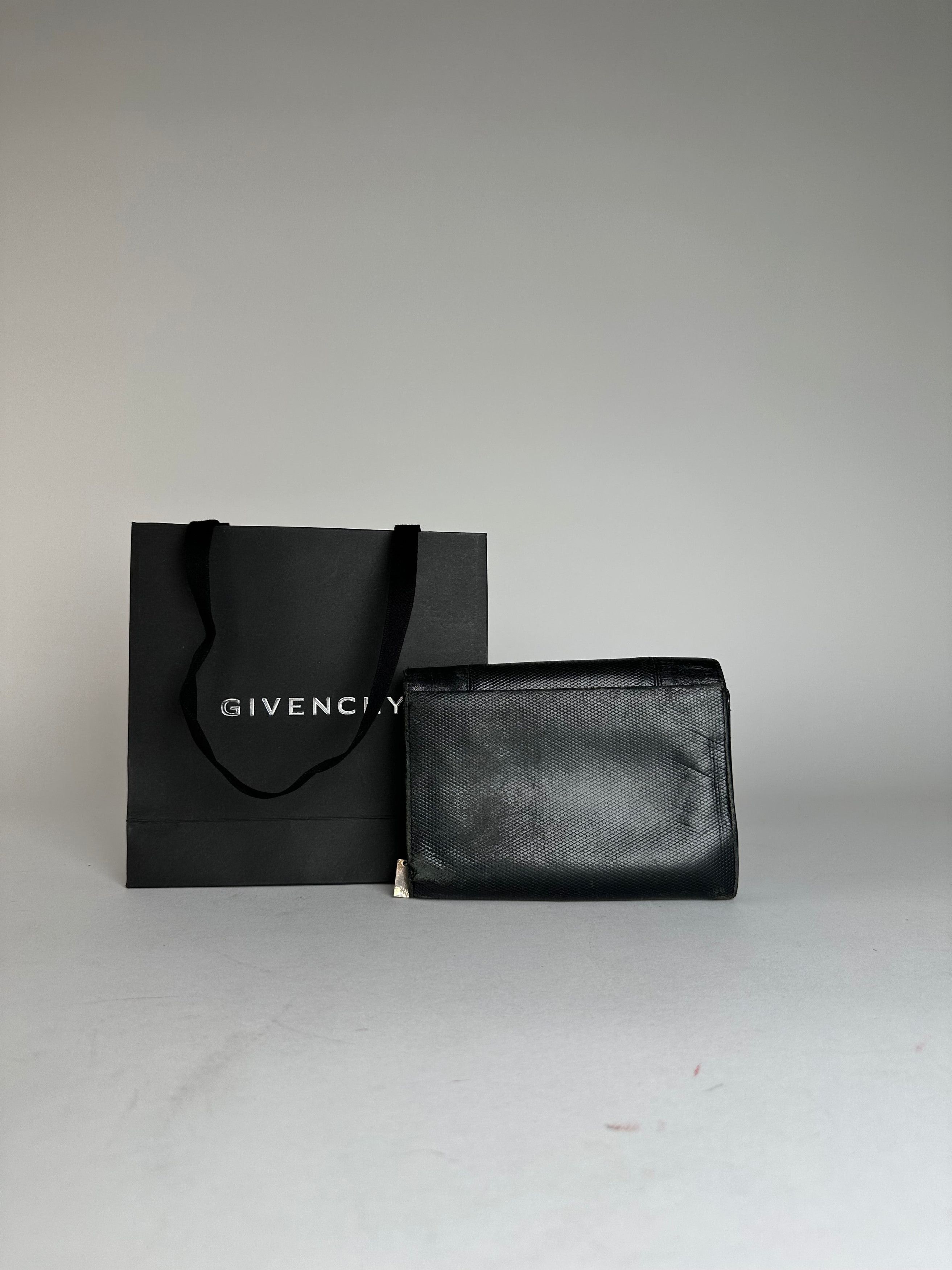 Givenchy Vintage Leather Wallet Black Size ONE SIZE - 2 Thumbnail