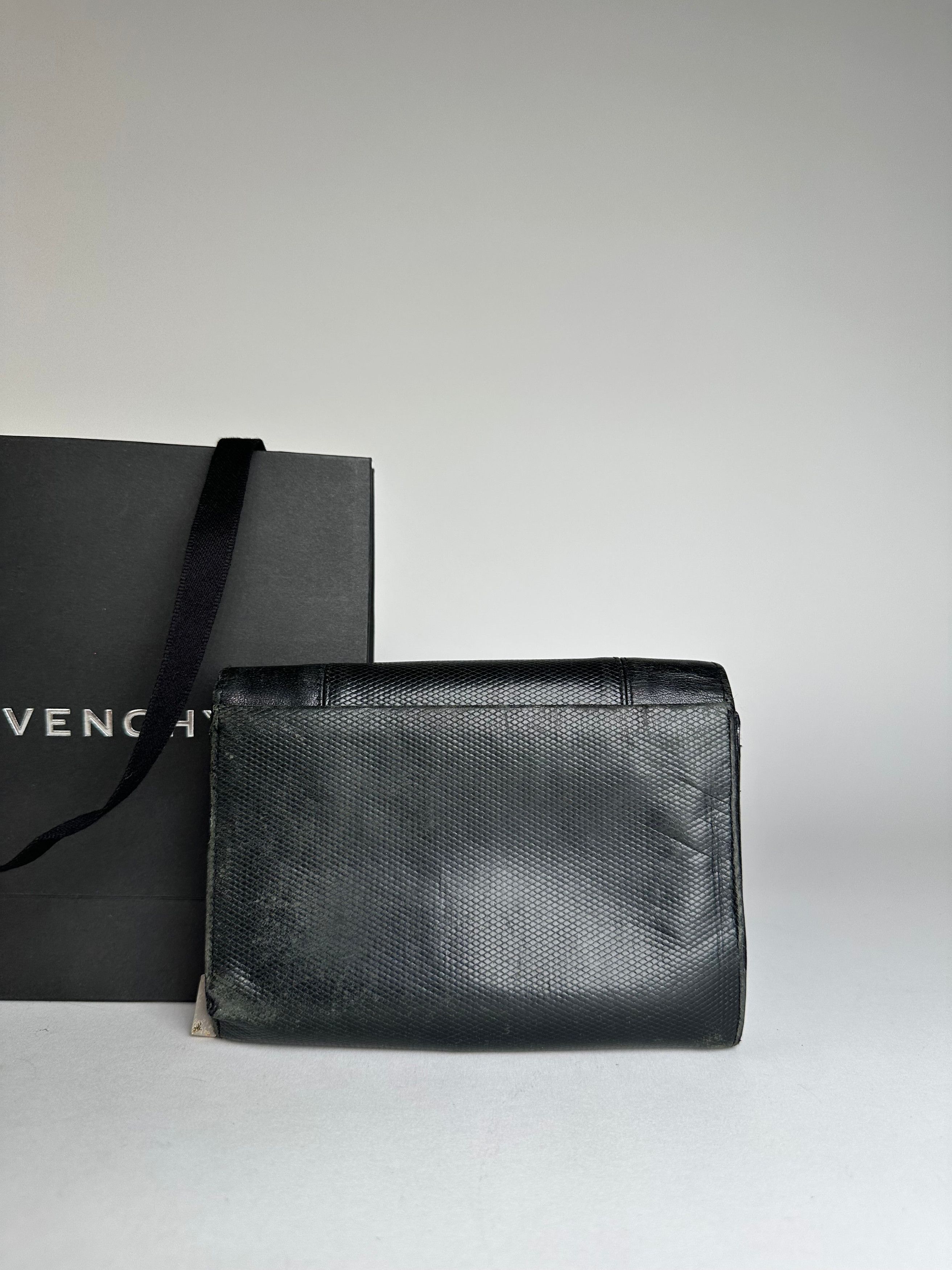 Givenchy Vintage Leather Wallet Black Size ONE SIZE - 9 Thumbnail