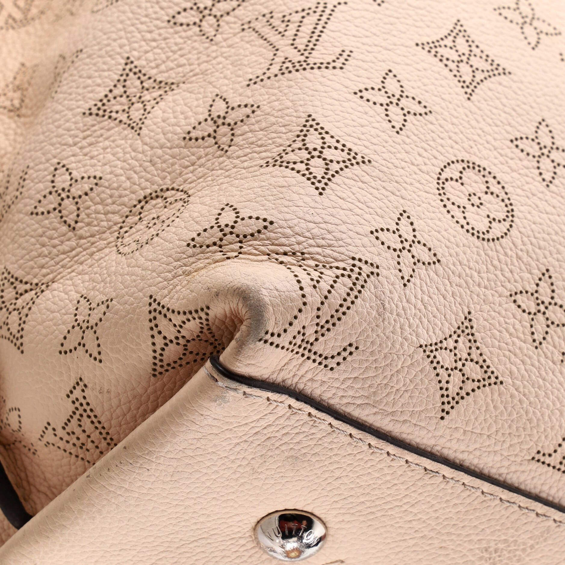 Louis Vuitton Carmel Hobo Size ONE SIZE - 7 Thumbnail