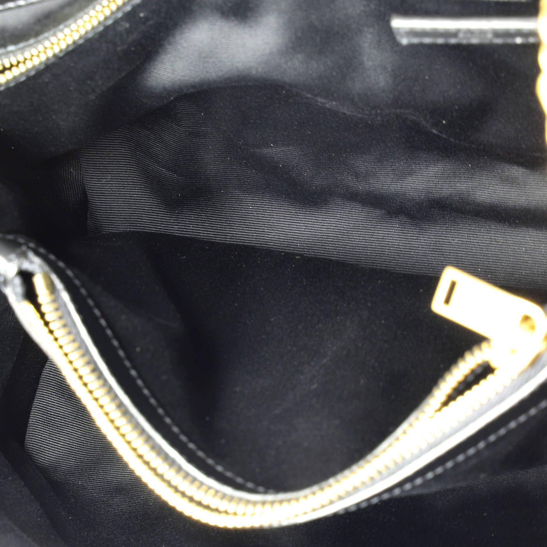 Saint Laurent Paris Loulou Shoulder Bag Size ONE SIZE - 5 Thumbnail