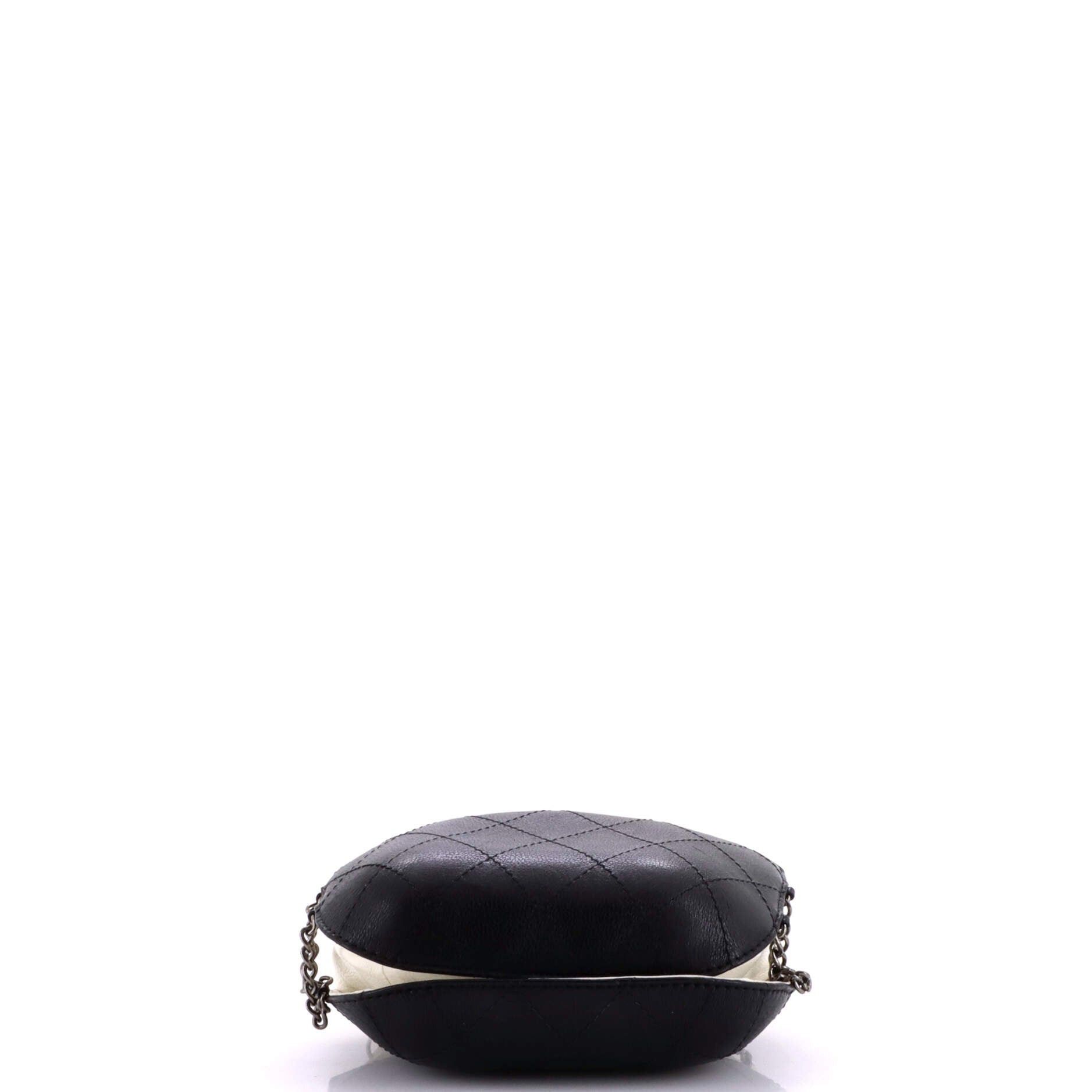 Chanel Gabrielle Drawstring Bag Size ONE SIZE - 4 Thumbnail
