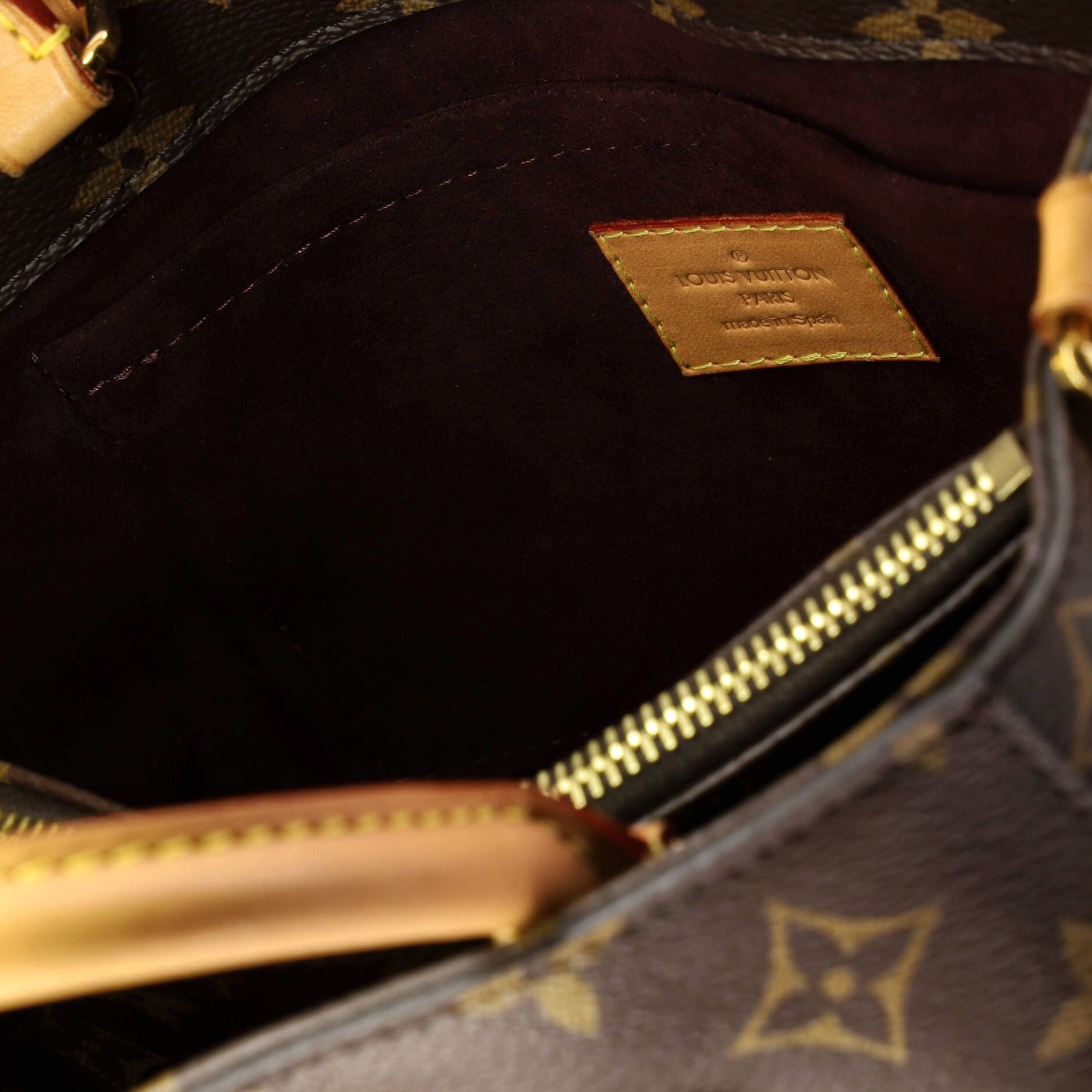Louis Vuitton Montaigne Handbag Size ONE SIZE - 6 Thumbnail