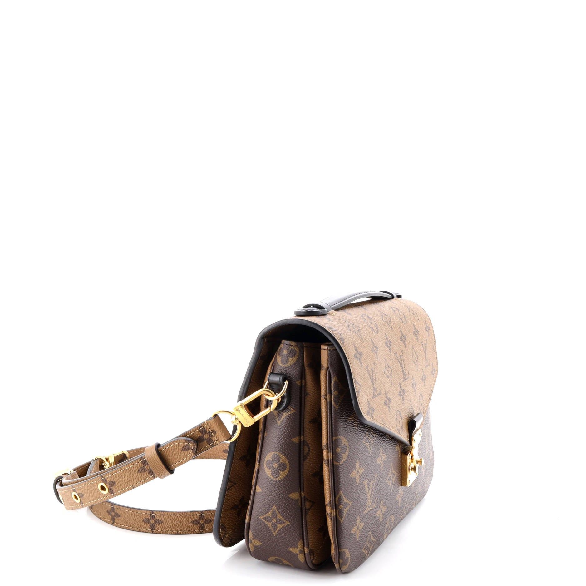 Louis Vuitton Pochette Metis Size ONE SIZE - 2 Thumbnail