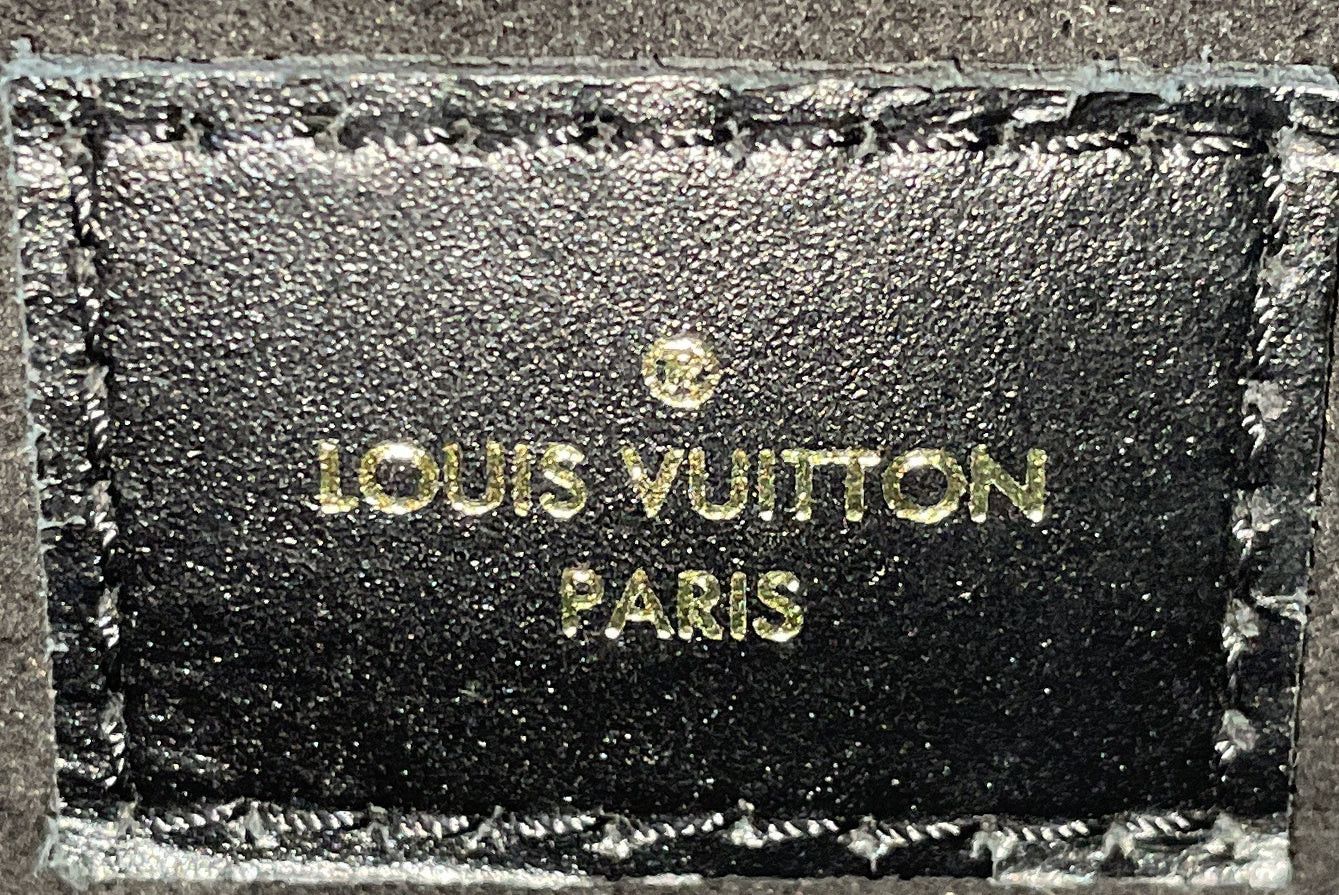Louis Vuitton Pochette Metis Size ONE SIZE - 8 Thumbnail