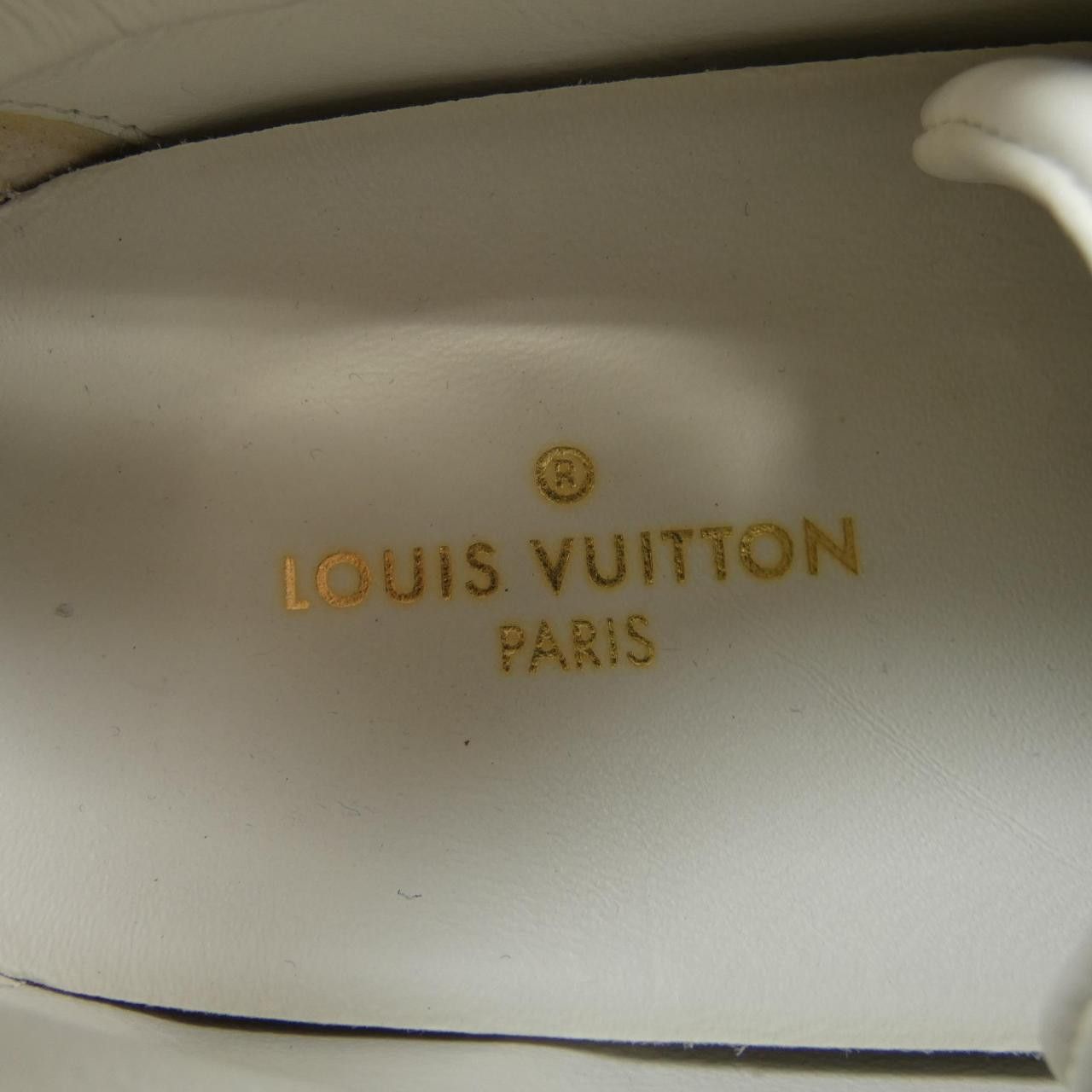Louis Vuitton Louis Vuitton Louis Vuitton Frontrow Sneakers Leather Shoes DUTY FREE for USA Size ONE SIZE - 6 Thumbnail