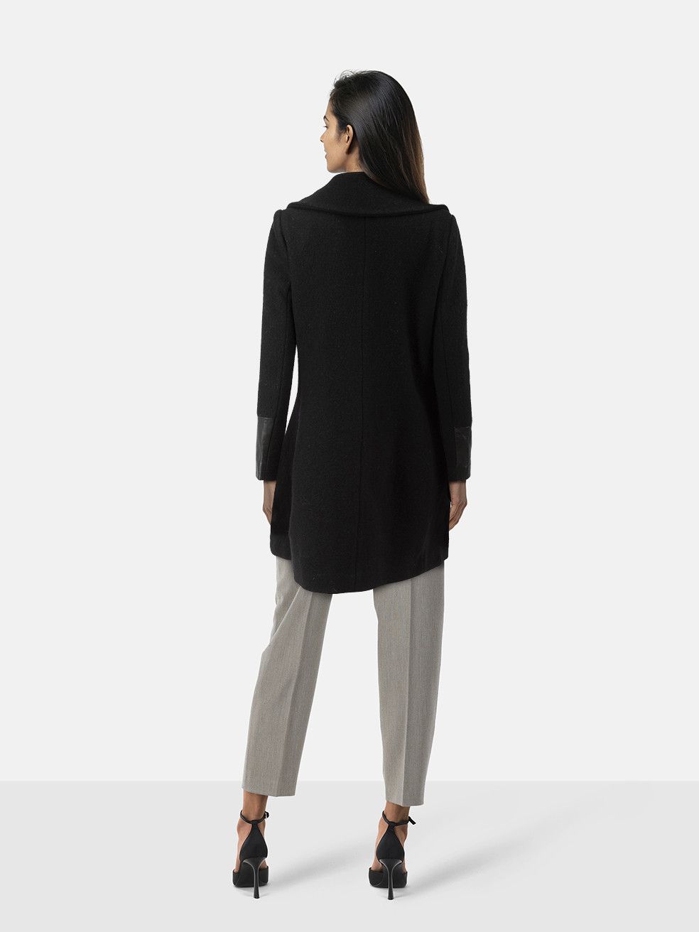Club Monaco Black Wool & Lamb Leather Trim Coat Size M / US 6-8 / IT 42-44 - 2 Thumbnail