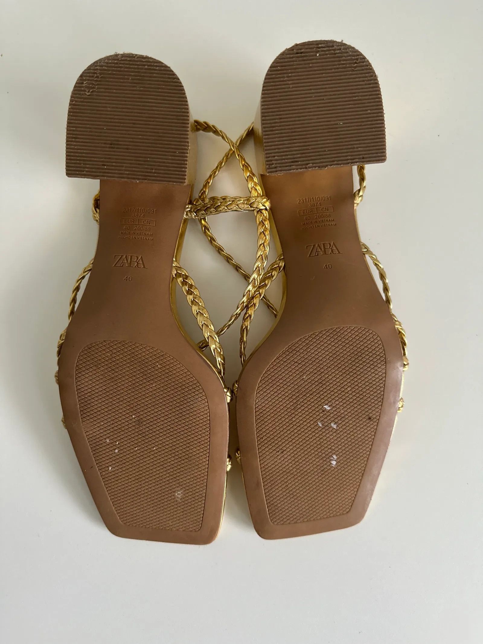 Zara Zara Sandals Size US 10 / IT 40 - 4 Thumbnail