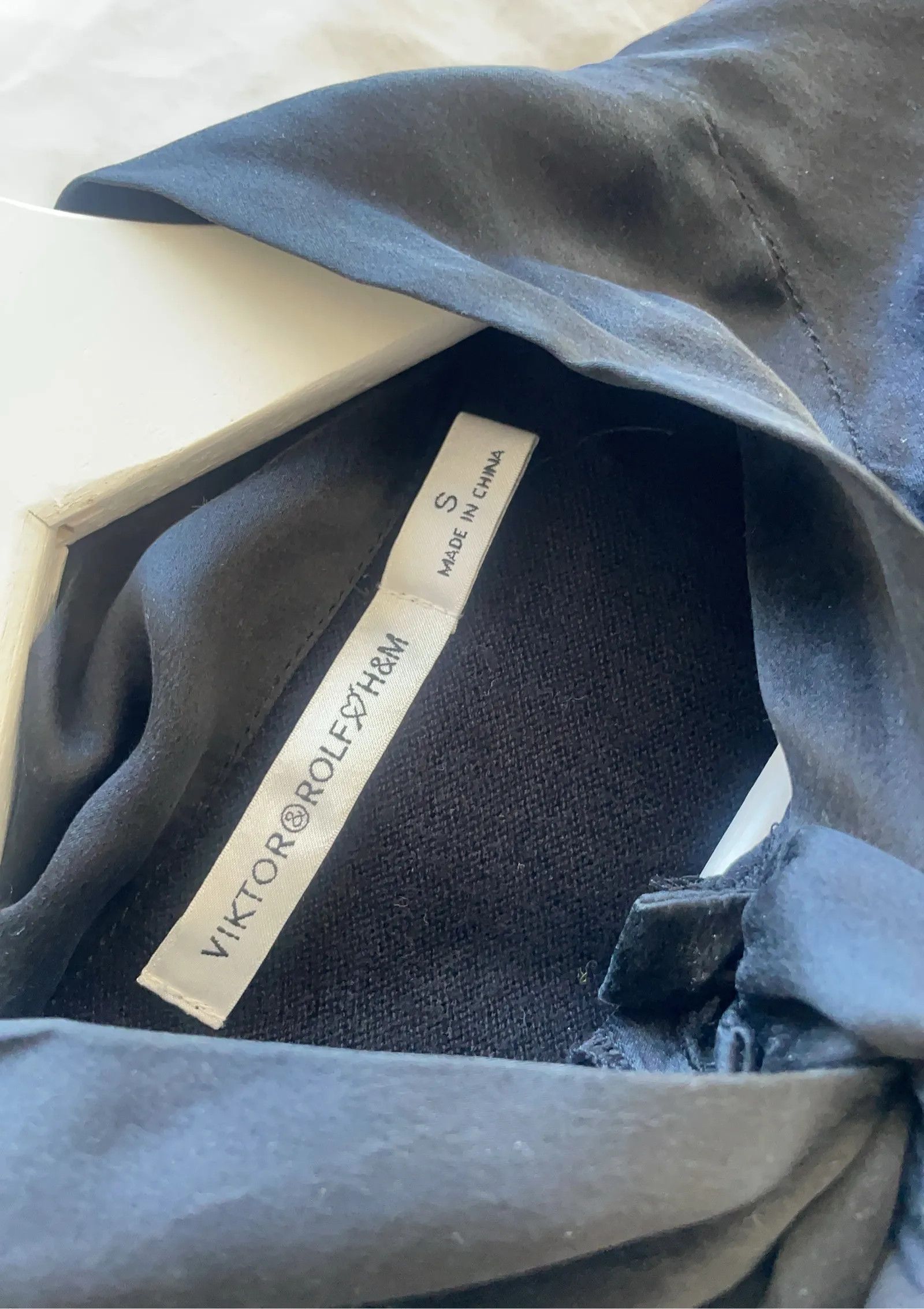 Viktor & Rolf Viktor&Rolf H&M Cardigan Size S / US 4 / IT 40 - 6 Thumbnail