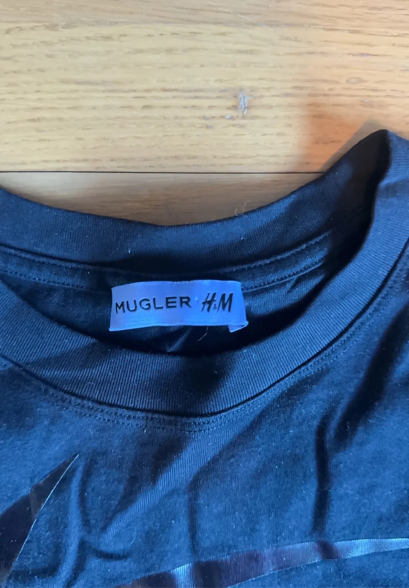 Mugler Mugler x HM Short Sleeve T-shirt Size M / US 6-8 / IT 42-44 - 2 Thumbnail