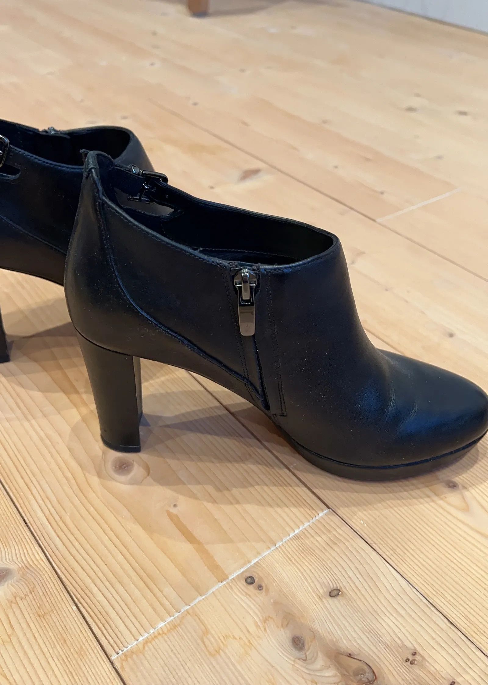 Clarks Clarks Heels Size US 7 / IT 37 - 5 Thumbnail