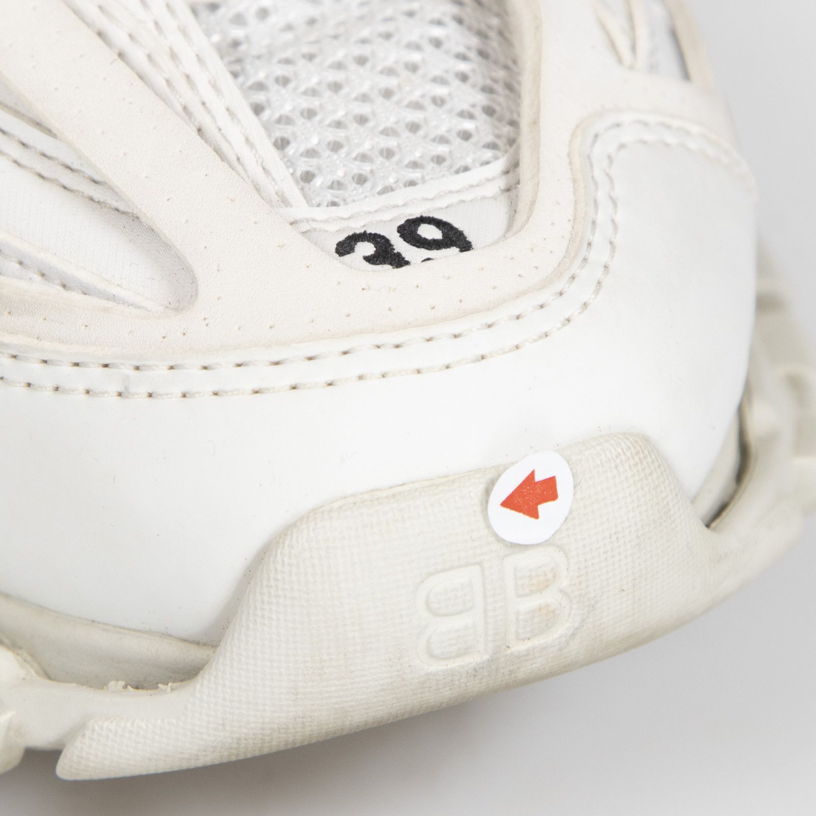 Balenciaga White Chunky Track Trainers Size US 9 / IT 39 - 10 Thumbnail