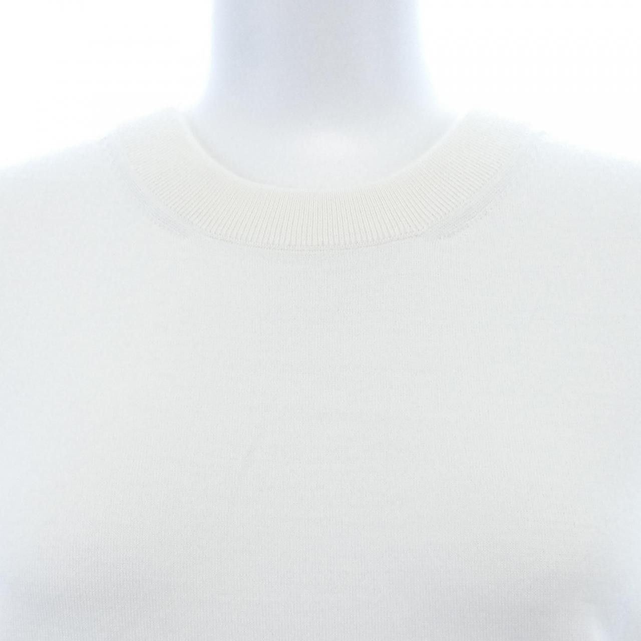 Louis Vuitton Louis Vuitton Louis Vuitton Signature Tag Knit Top Textile Tops FTKS32XMH DUTY FREE for USA Size ONE SIZE - 5 Thumbnail