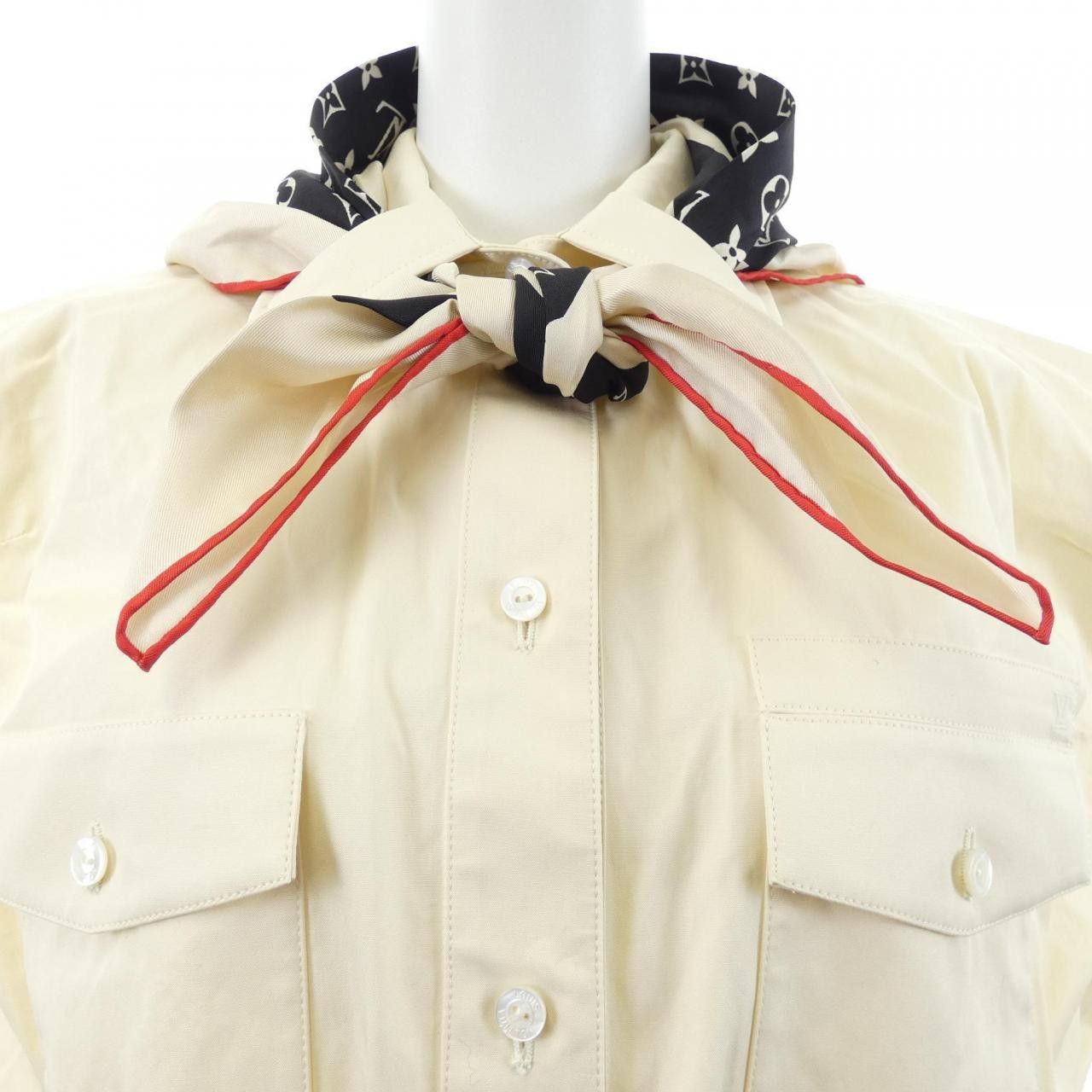 Louis Vuitton Louis Vuitton Louis Vuitton Monogram Scarf Safari Shirt Dress Dress Textile Dresses FNRO25O18 DUTY FREE for USA Size ONE SIZE - 5 Thumbnail