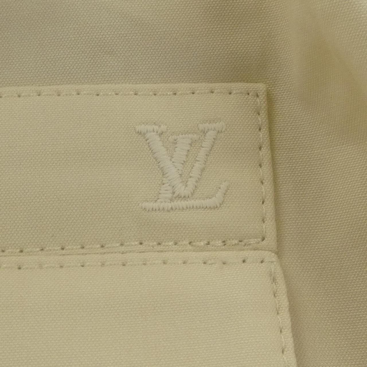 Louis Vuitton Louis Vuitton Louis Vuitton Monogram Scarf Safari Shirt Dress Dress Textile Dresses FNRO25O18 DUTY FREE for USA Size ONE SIZE - 8 Thumbnail
