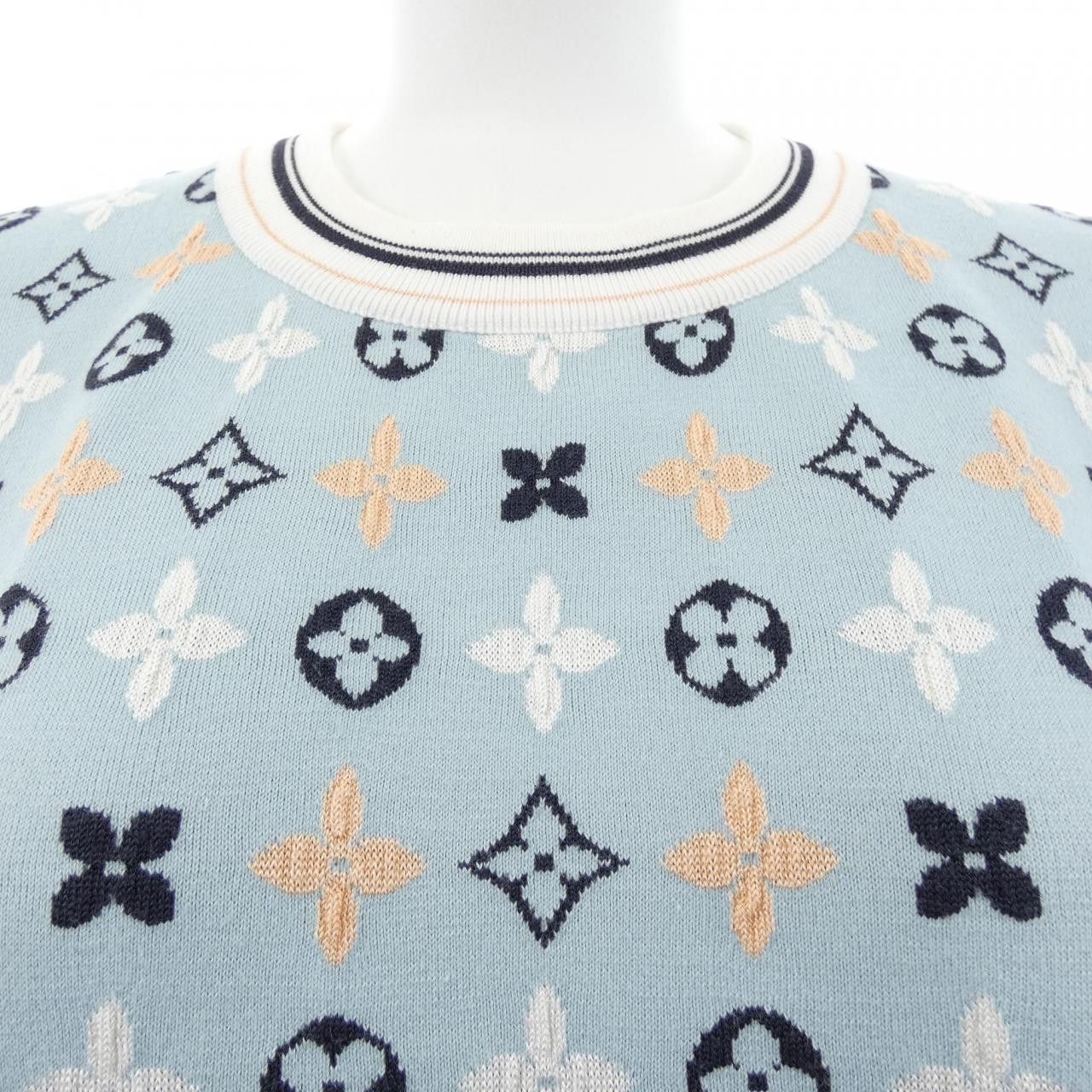 Louis Vuitton Louis Vuitton Louis Vuitton Knitwear Textile Tops FRKS27OVJ DUTY FREE for USA Size ONE SIZE - 5 Thumbnail
