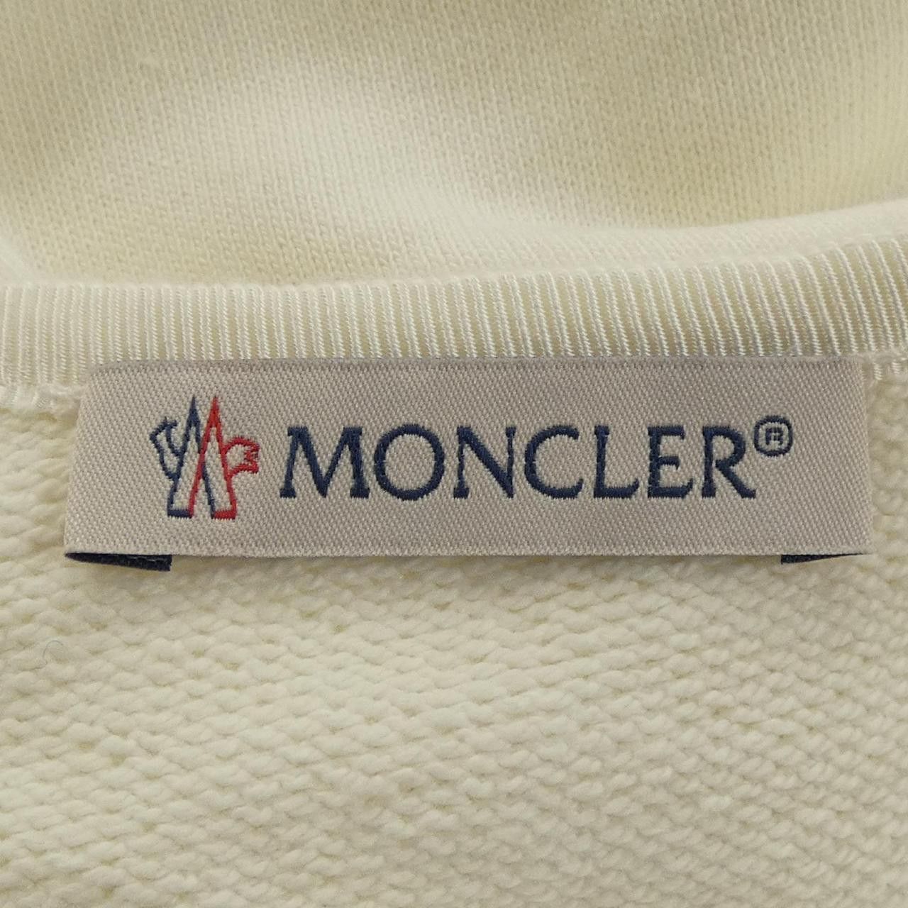 Moncler Moncler Moncler Top Textile Tops 10938C00011 89ASZ DUTY FREE for USA Size ONE SIZE - 5 Thumbnail