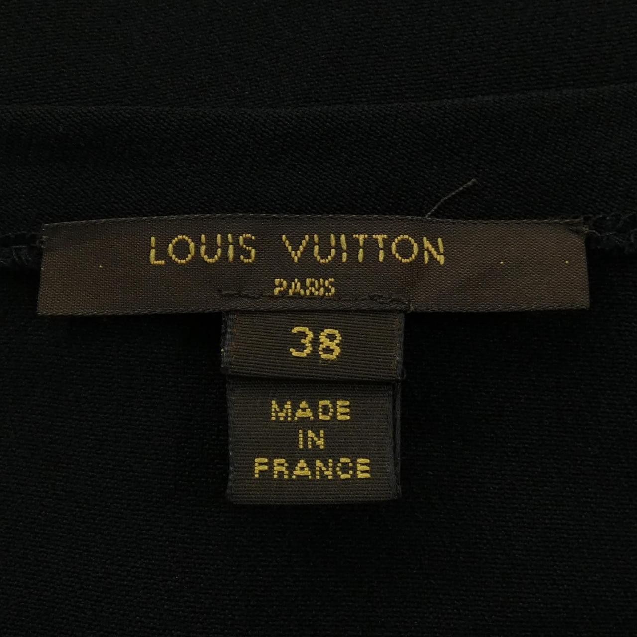 Louis Vuitton Louis Vuitton Louis Vuitton Silk Tunic Others Tops F5DR05B85 DUTY FREE for USA Size ONE SIZE - 4 Thumbnail