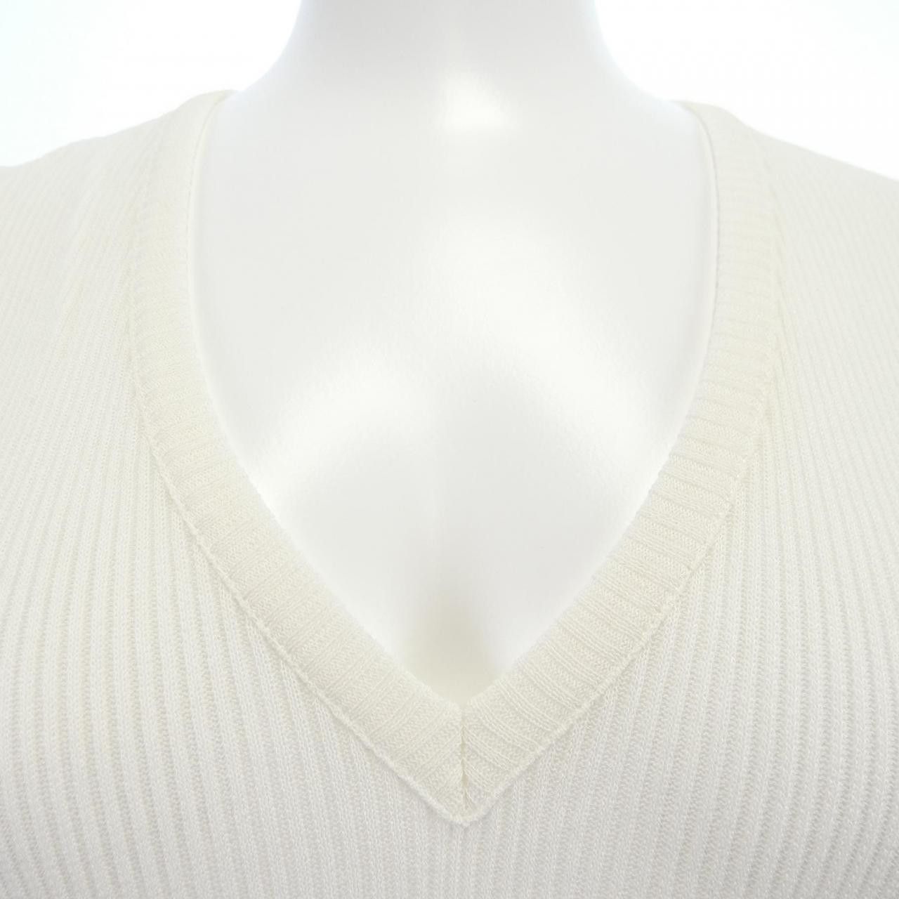 Chanel Chanel Chanel Top Textile Tops P53358V34353 DUTY FREE for USA Size ONE SIZE - 6 Thumbnail