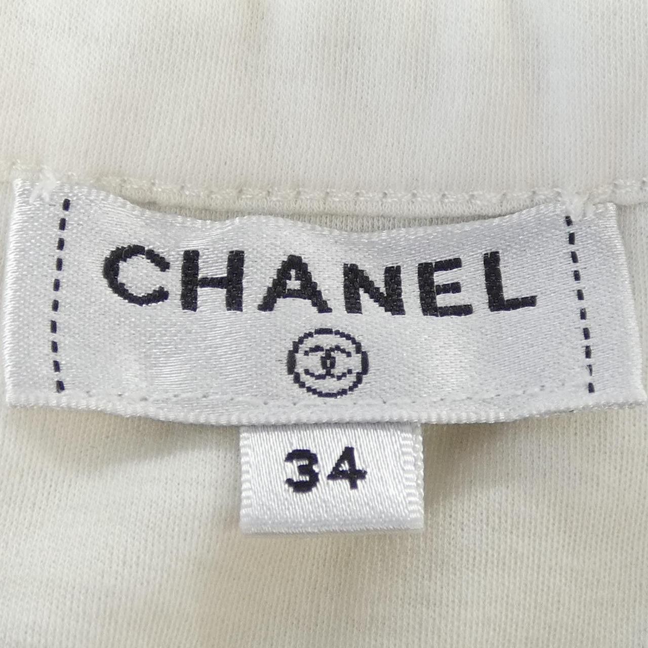 Chanel Chanel Chanel Top Textile Tops P58290V36272 DUTY FREE for USA Size ONE SIZE - 5 Thumbnail