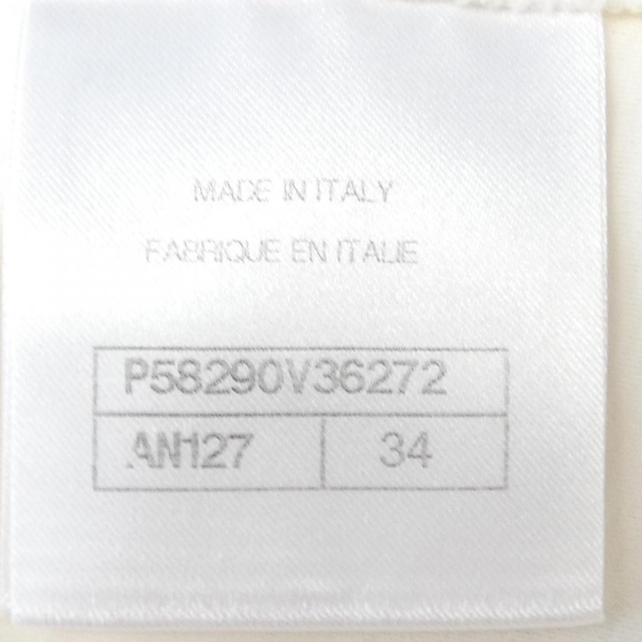 Chanel Chanel Chanel Top Textile Tops P58290V36272 DUTY FREE for USA Size ONE SIZE - 4 Thumbnail
