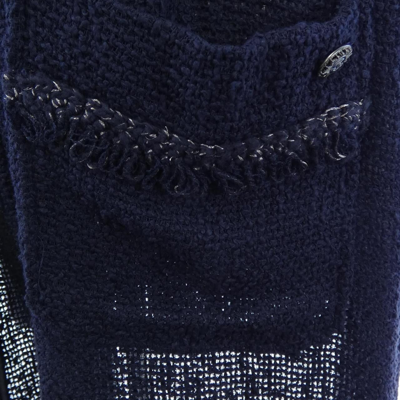 Chanel Chanel Chanel Vest Textile Tops P40472V25563 DUTY FREE for USA Size ONE SIZE - 6 Thumbnail