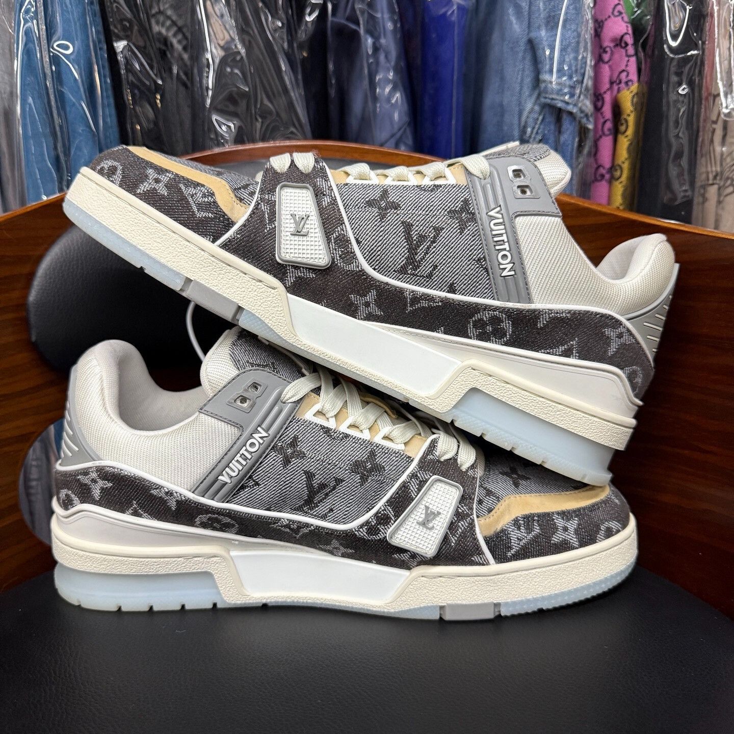 Louis Vuitton Louis Vuitton Training Denim White Lowtop Sneakers 9 Men Size US 9 / EU 42 - 2 Thumbnail