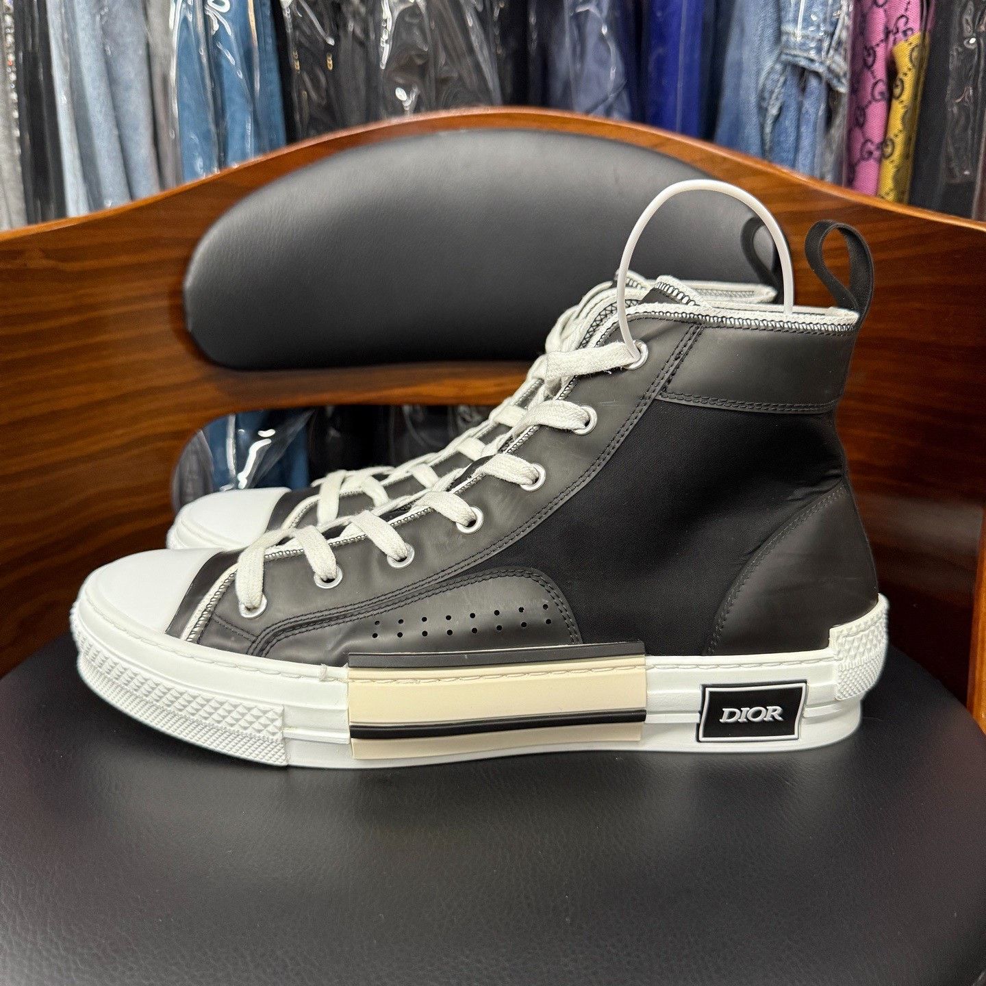 Dior Dior Black Hitop Sneakers 9 Men Size US 9 / EU 42 - 5 Thumbnail