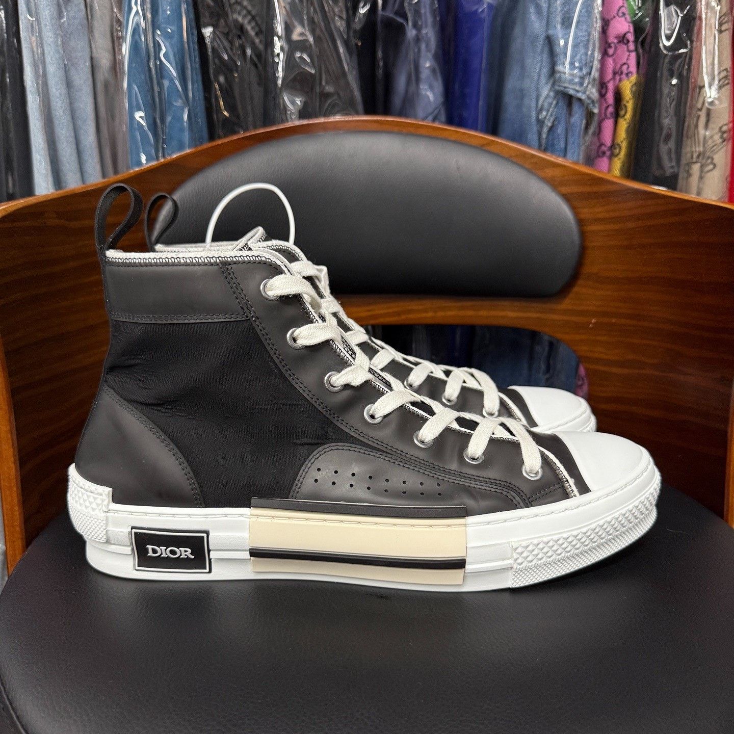 Dior Dior Black Hitop Sneakers 9 Men Size US 9 / EU 42 - 3 Thumbnail