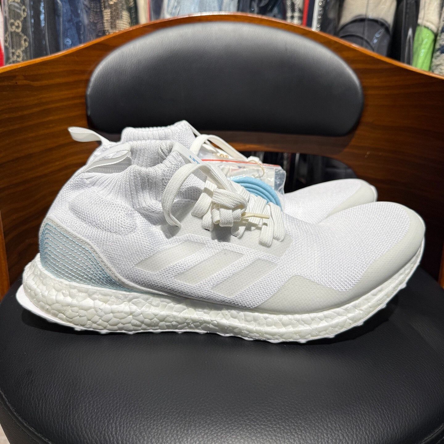 Adidas Adidas Collab Blue Lowtop Sneakers 11 Men Size US 11 / EU 44 - 4 Thumbnail