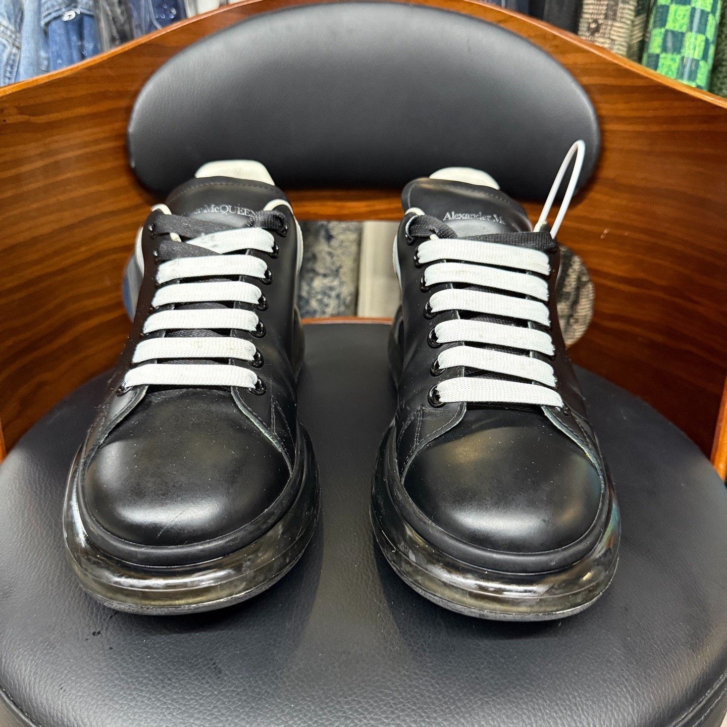 Alexander McQueen Black Lowtop Sneakers 7.5 Men Size US 7.5 / EU 40-41 - 2 Thumbnail