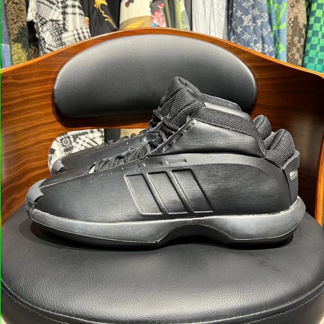 Adidas Adidas Black Lowtop Sneakers 10.5 Men Size US 10.5 / EU 43-44 - 4 Thumbnail