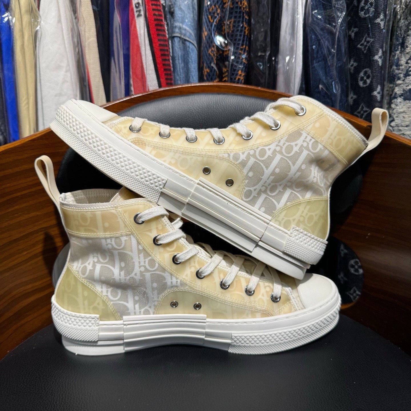 Dior Dior Yellow Hitop Sneakers 6.5 Men Size US 6.5 / EU 39-40 - 7 Thumbnail
