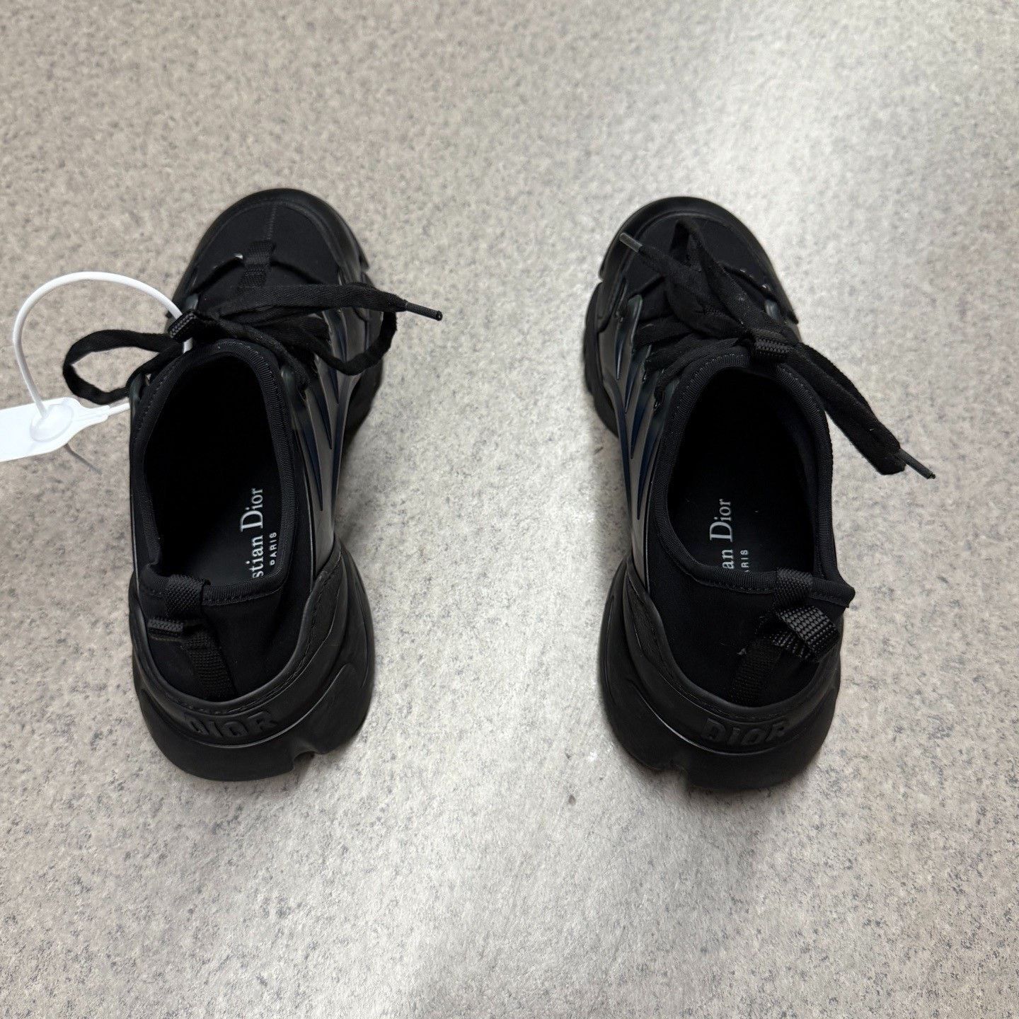 Dior Dior Black Lowtop Sneakers us_6-5 Women Size US 6.5 / IT 36.5 - 7 Thumbnail