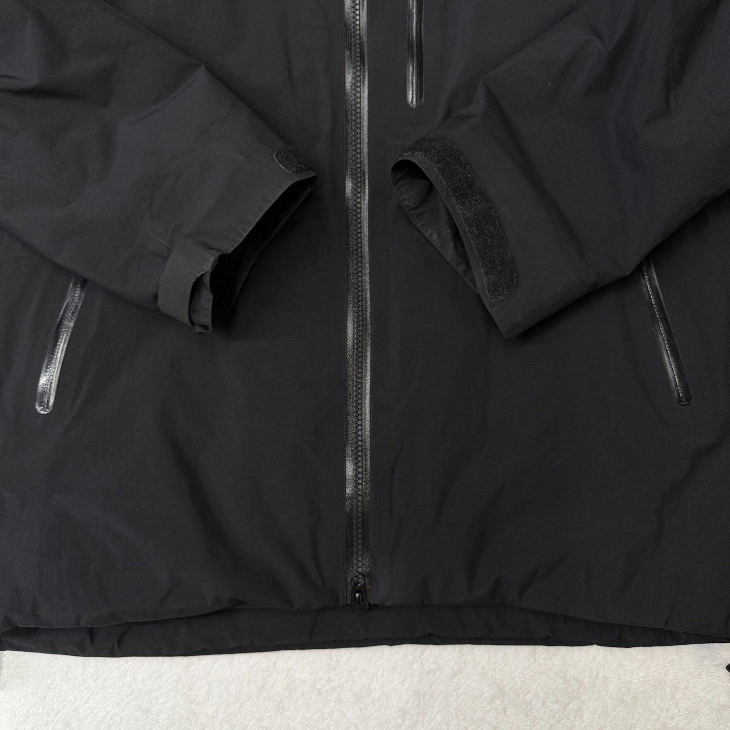 Arc'teryx Black Light Jacket l Men Size US L / EU 52-54 / 3 - 2 Thumbnail