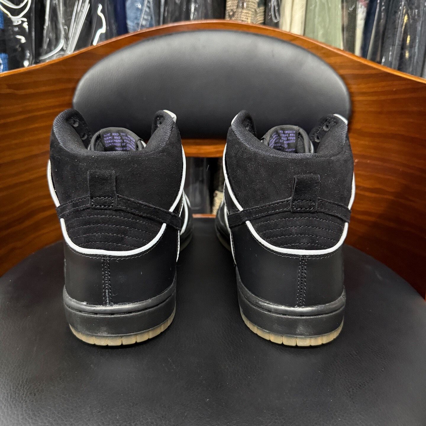 Nike Nike DUNK Purple Lowtop Sneakers 9 Men Size US 9 / EU 42 - 3 Thumbnail