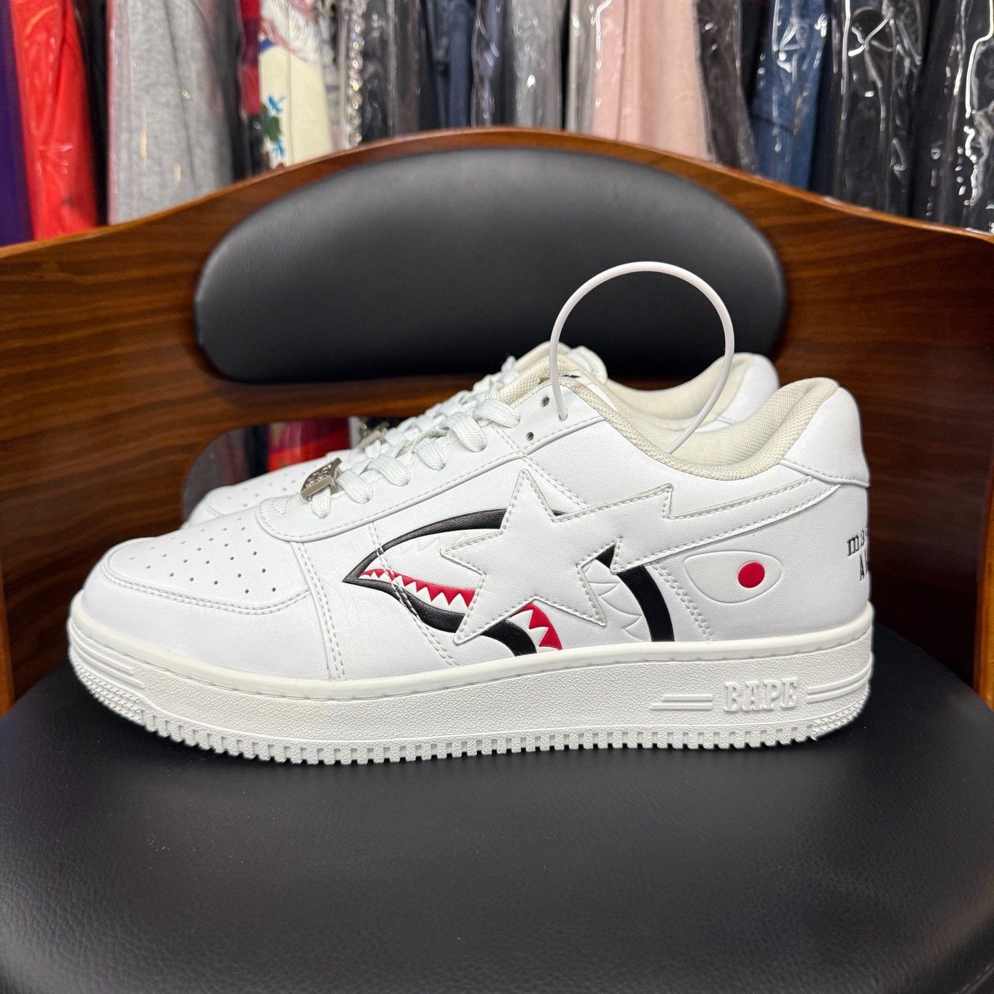 Bape Bape Collab White Lowtop Sneakers 10.5 Men Size US 10.5 / EU 43-44 - 6 Thumbnail