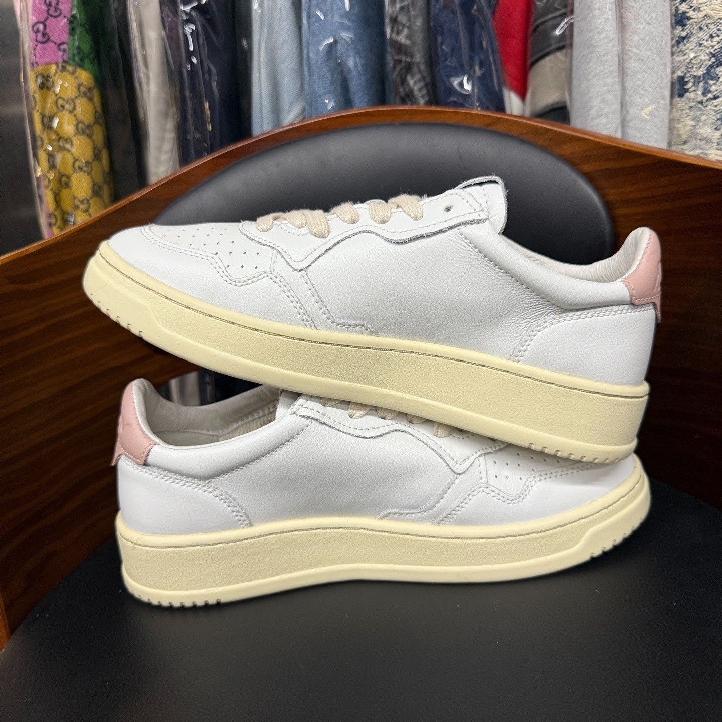 Alexander Wang Alexander Wang Distressed Pink Lowtop Sneakers 7.5 Men Size US 7.5 / EU 40-41 - 6 Thumbnail