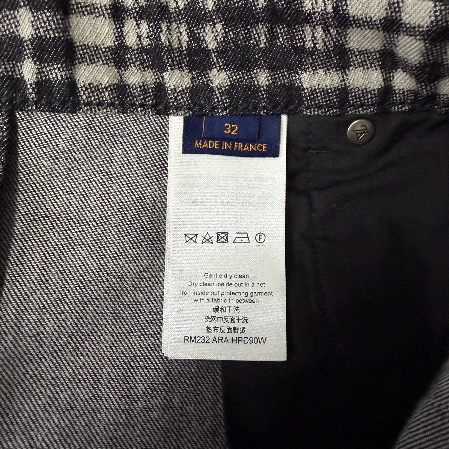 Louis Vuitton Louis Vuitton Checkered Black Casual Pants 28 Men Size US 28 / EU 44 - 3 Thumbnail
