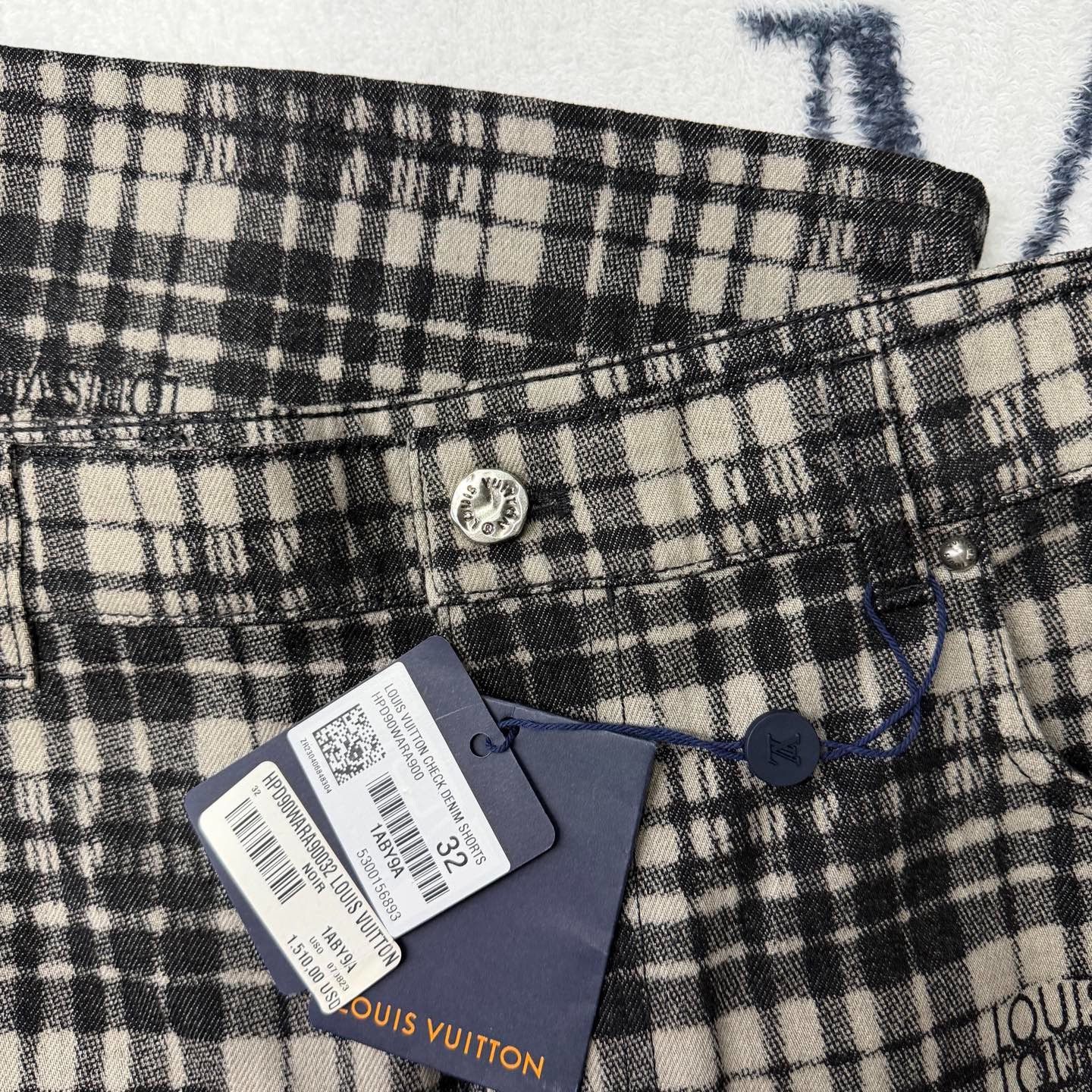 Louis Vuitton Louis Vuitton Checkered Black Casual Pants 28 Men Size US 28 / EU 44 - 4 Thumbnail