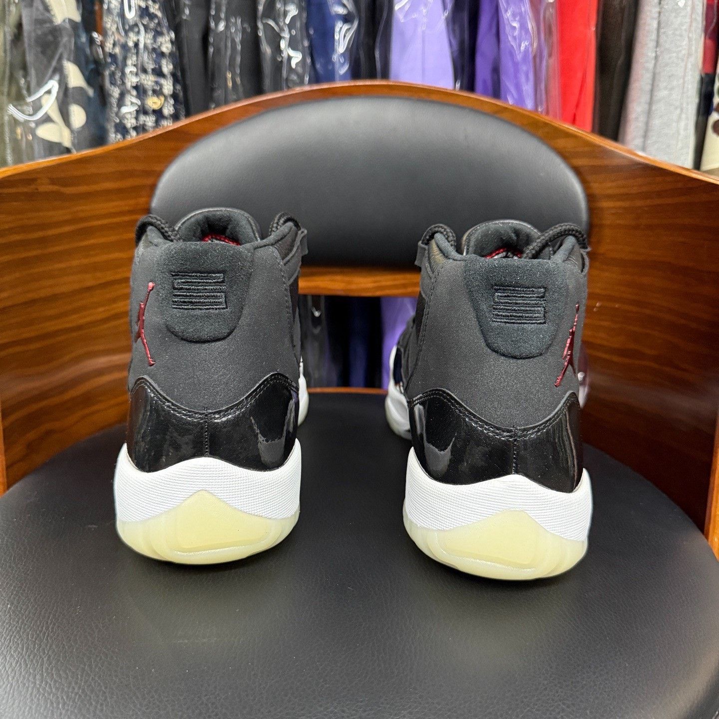 Nike Nike AJ11 Lowtop Sneakers 11 Men Size US 11 / EU 44 - 3 Thumbnail
