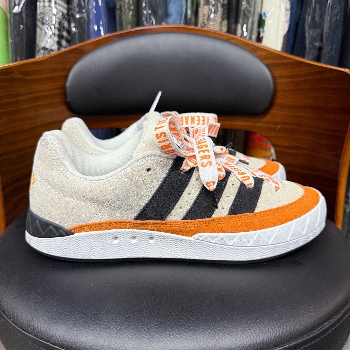 Adidas Adidas Lowtop Sneakers 10 Men Size US 10 / EU 43 - 4 Thumbnail