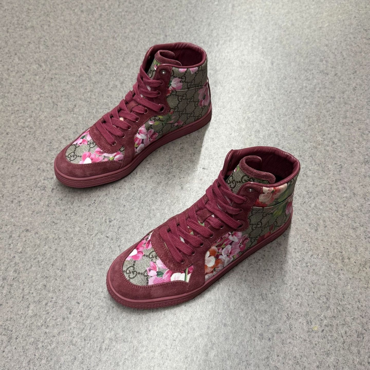 Gucci Gucci Floral Red Hitop Sneakers us_6 Women Size US 6 / IT 36 - 5 Thumbnail