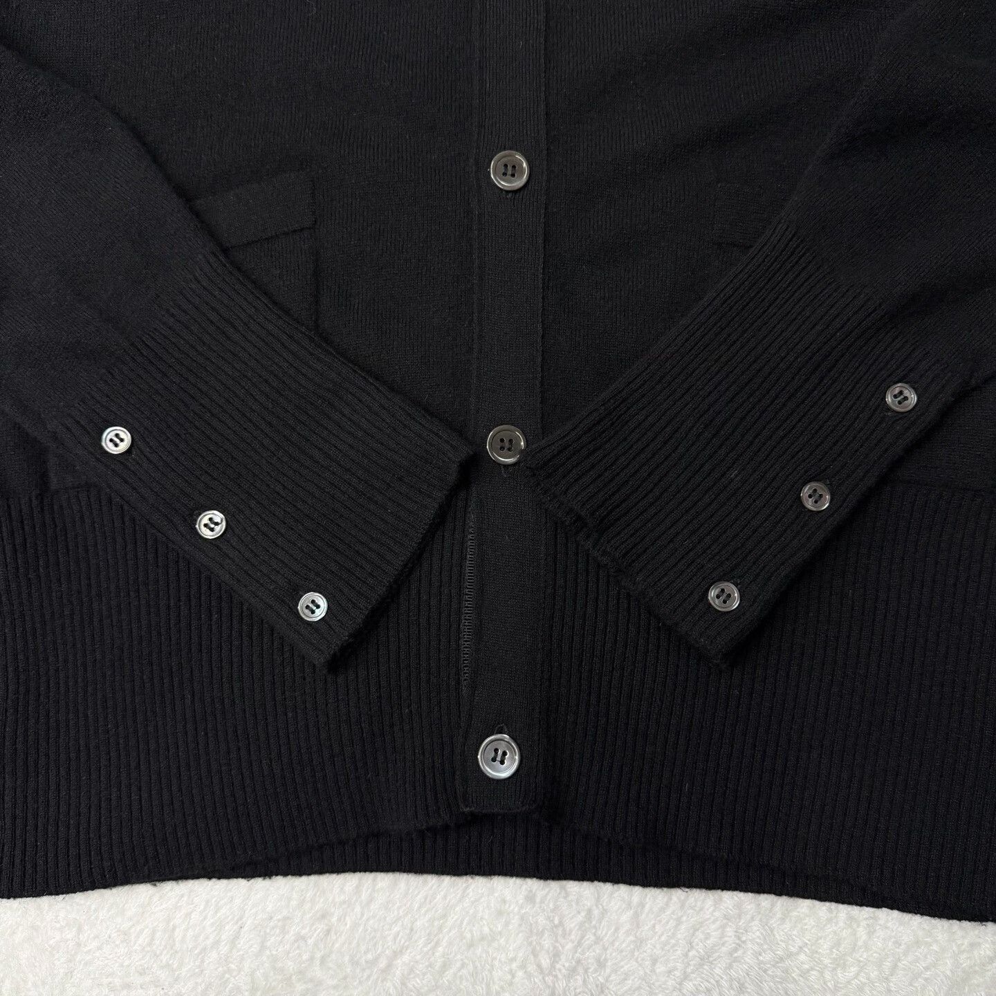 Thom Browne Thom Browne Black Sweater l Men Size US L / EU 52-54 / 3 - 2 Thumbnail