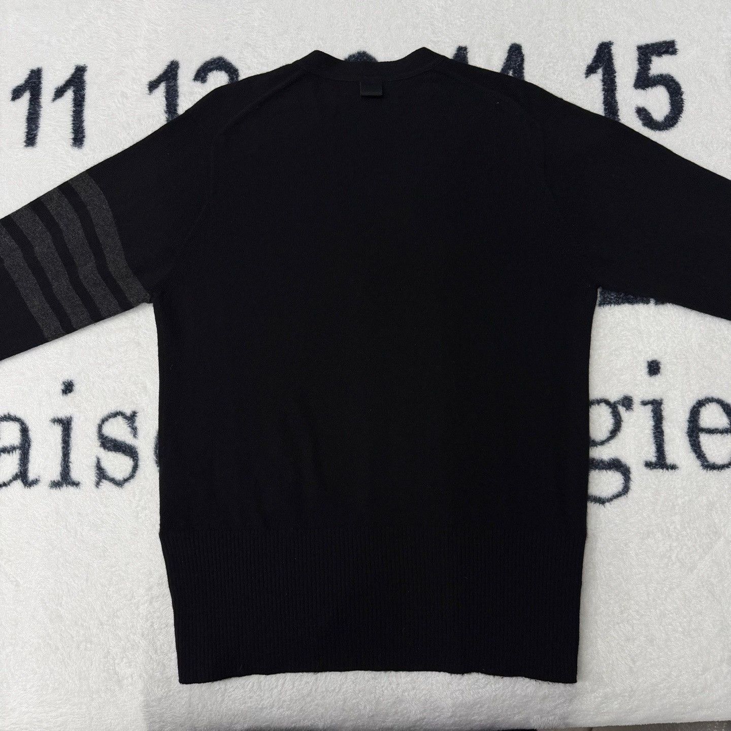 Thom Browne Thom Browne Black Sweater l Men Size US L / EU 52-54 / 3 - 3 Thumbnail