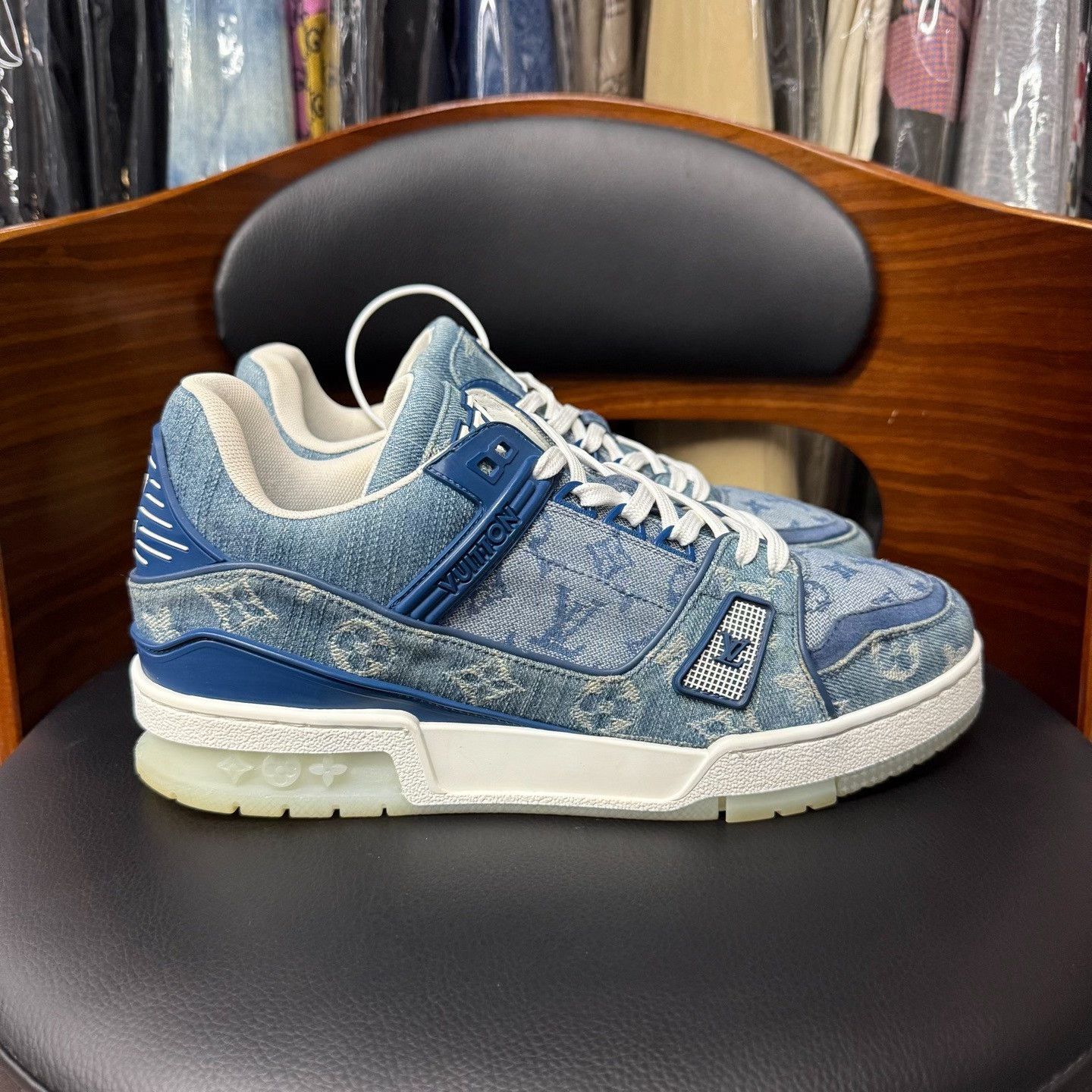 Louis Vuitton Louis Vuitton Training Denim Blue Lowtop Sneakers us_9 Women Size US 9 / IT 39 - 4 Thumbnail