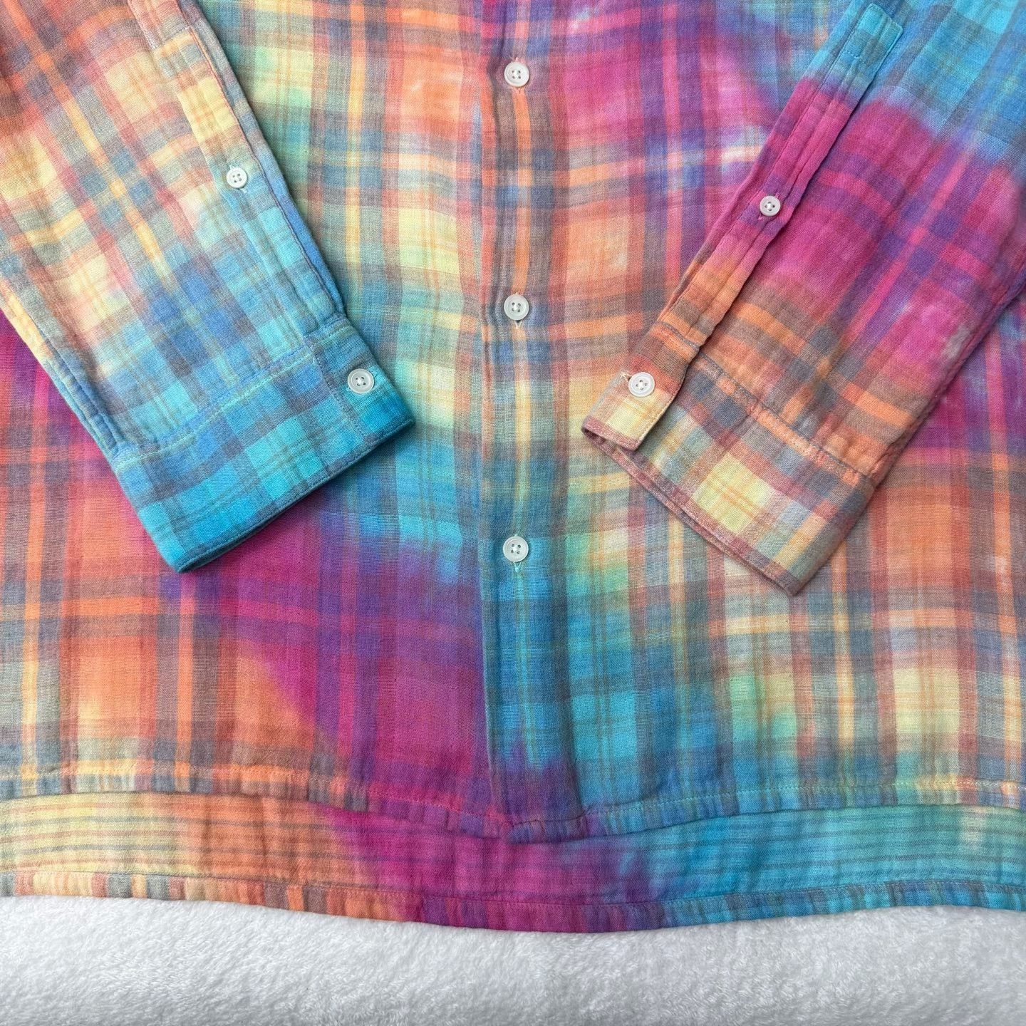 Loewe Loewe Tie-Dye Multi Shirt l Men Size US L / EU 52-54 / 3 - 2 Thumbnail