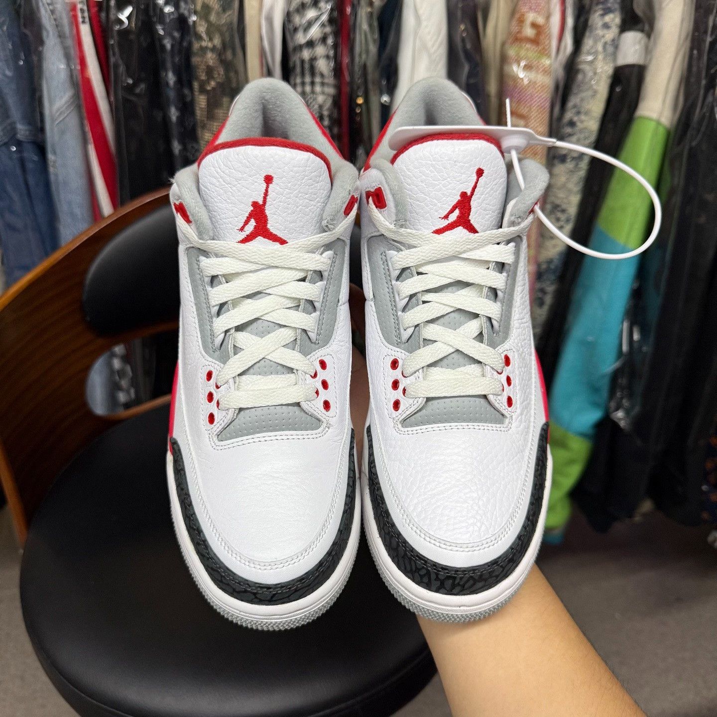 Nike Nike AJ3 Red Lowtop Sneakers 8.5 Men Size US 8.5 / EU 41-42 - 5 Thumbnail