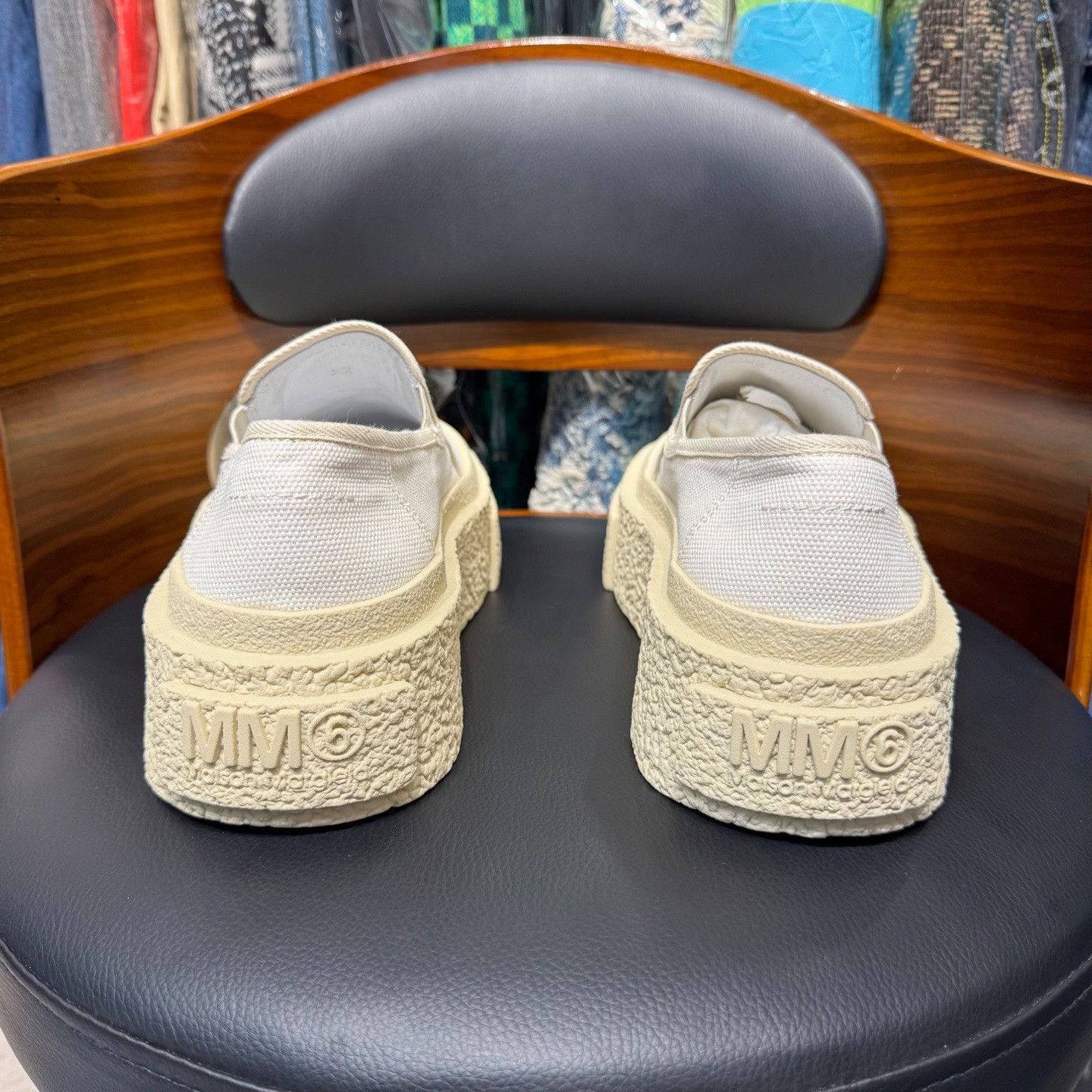 Maison Margiela Maison Margiela Canvas Lowtop Sneakers us_6-5 Women Size US 6.5 / IT 36.5 - 3 Thumbnail